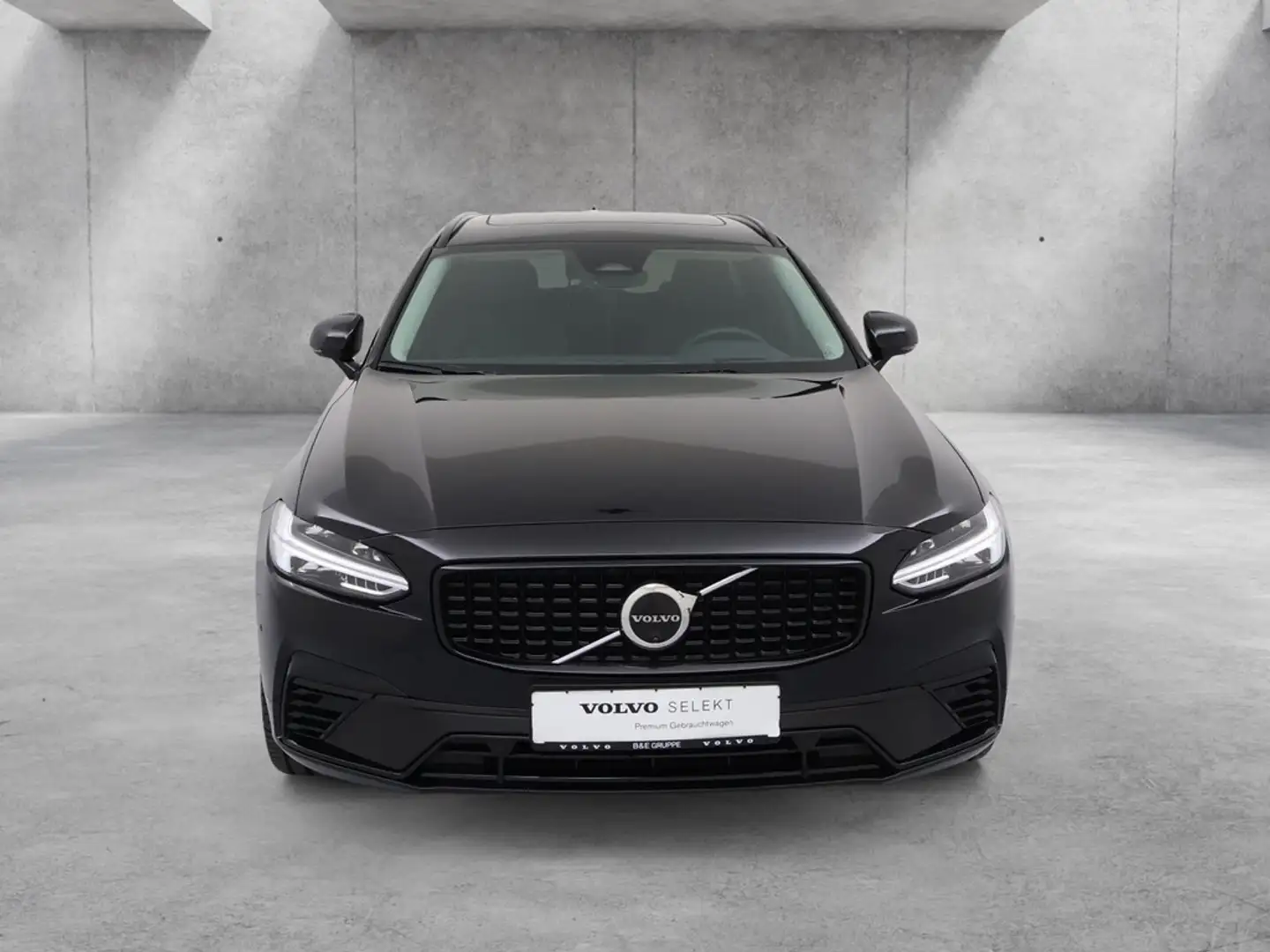 Volvo V90 T8 Plus Dark Recharge Plug-In HUD 360° Schwarz - 2