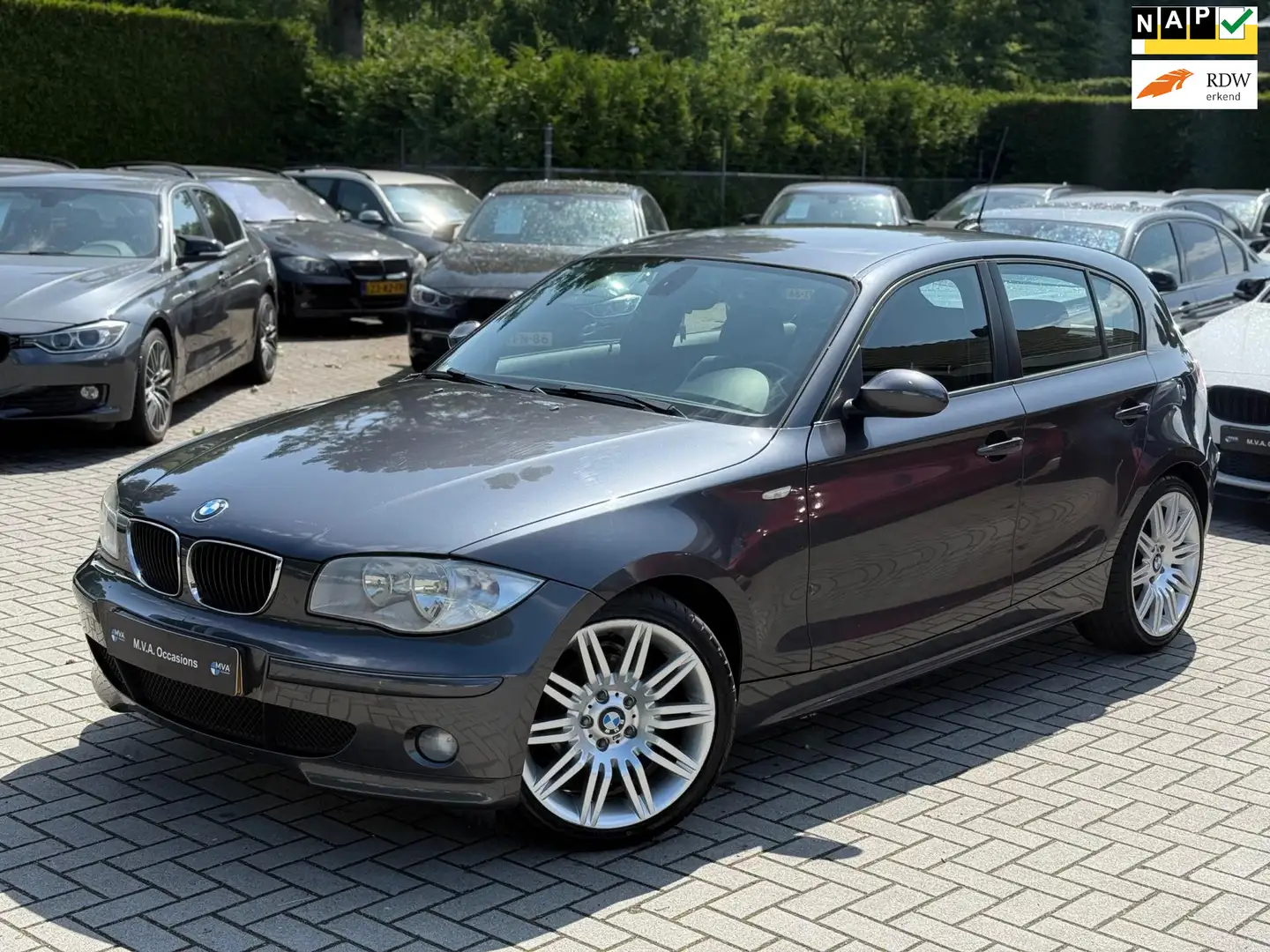 BMW 116 1-serie 116i|Ketting vervangen|18 inch|Climate con Сірий - 1