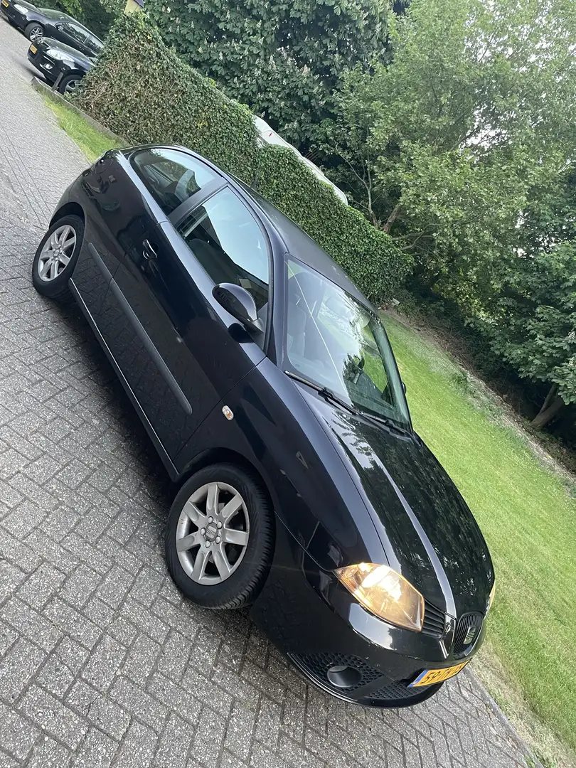 SEAT Ibiza 1.4-16V Sensation Zwart - 1