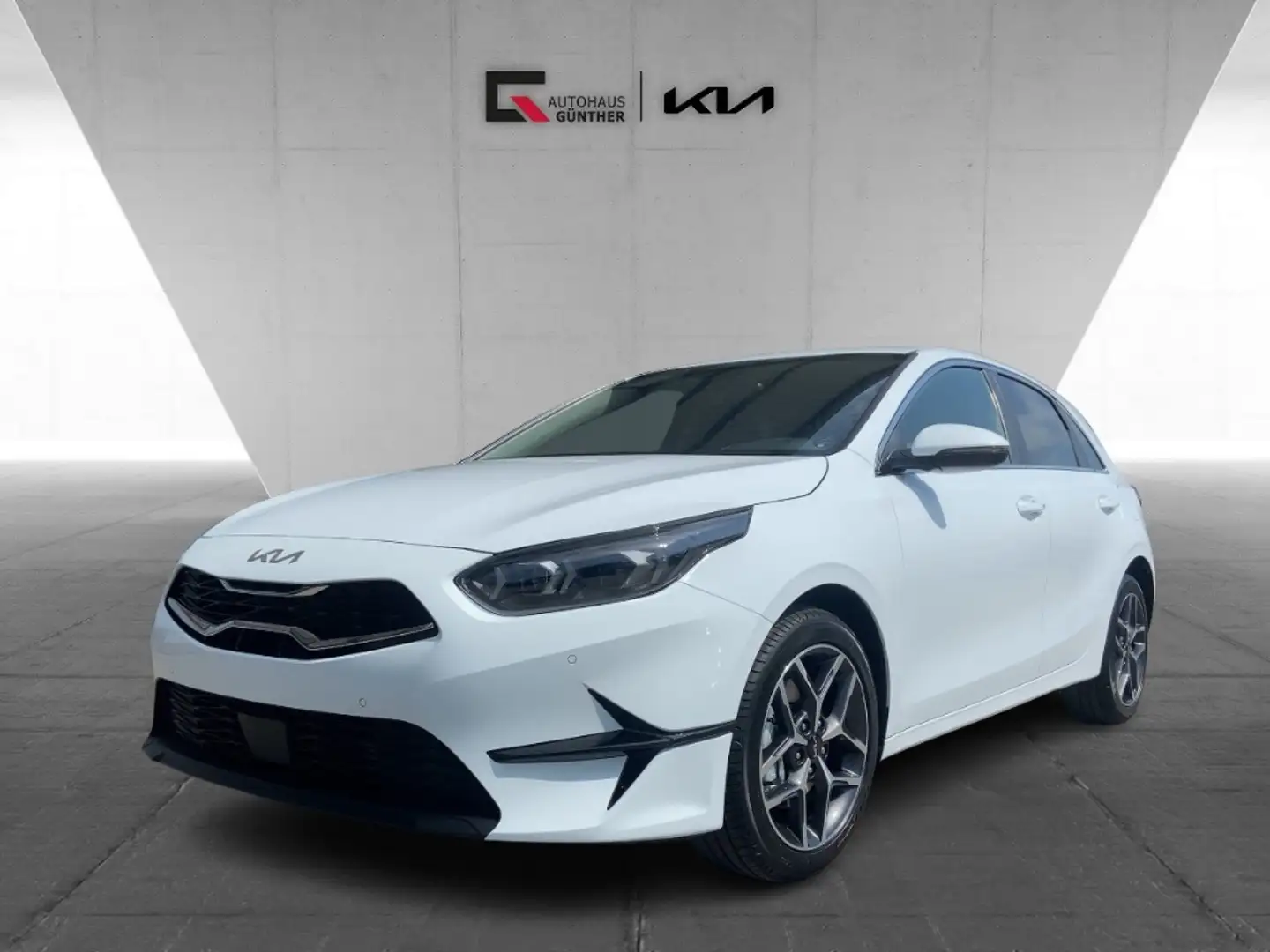 Kia Ceed / cee'd Ultimate Edition 1.5T 48V DCT Style Bianco - 1