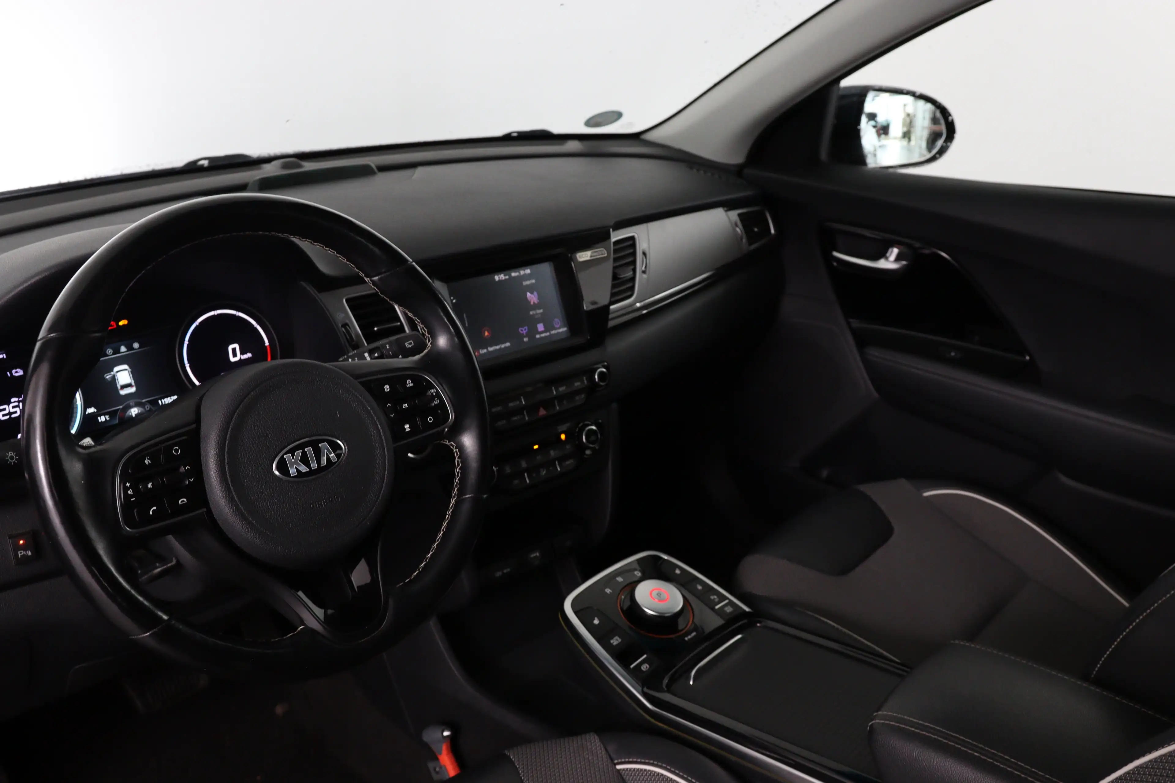 Kia e-Niro DynamicLine 64 kWh | Dealer Onderhouden! | Camera — photo 6