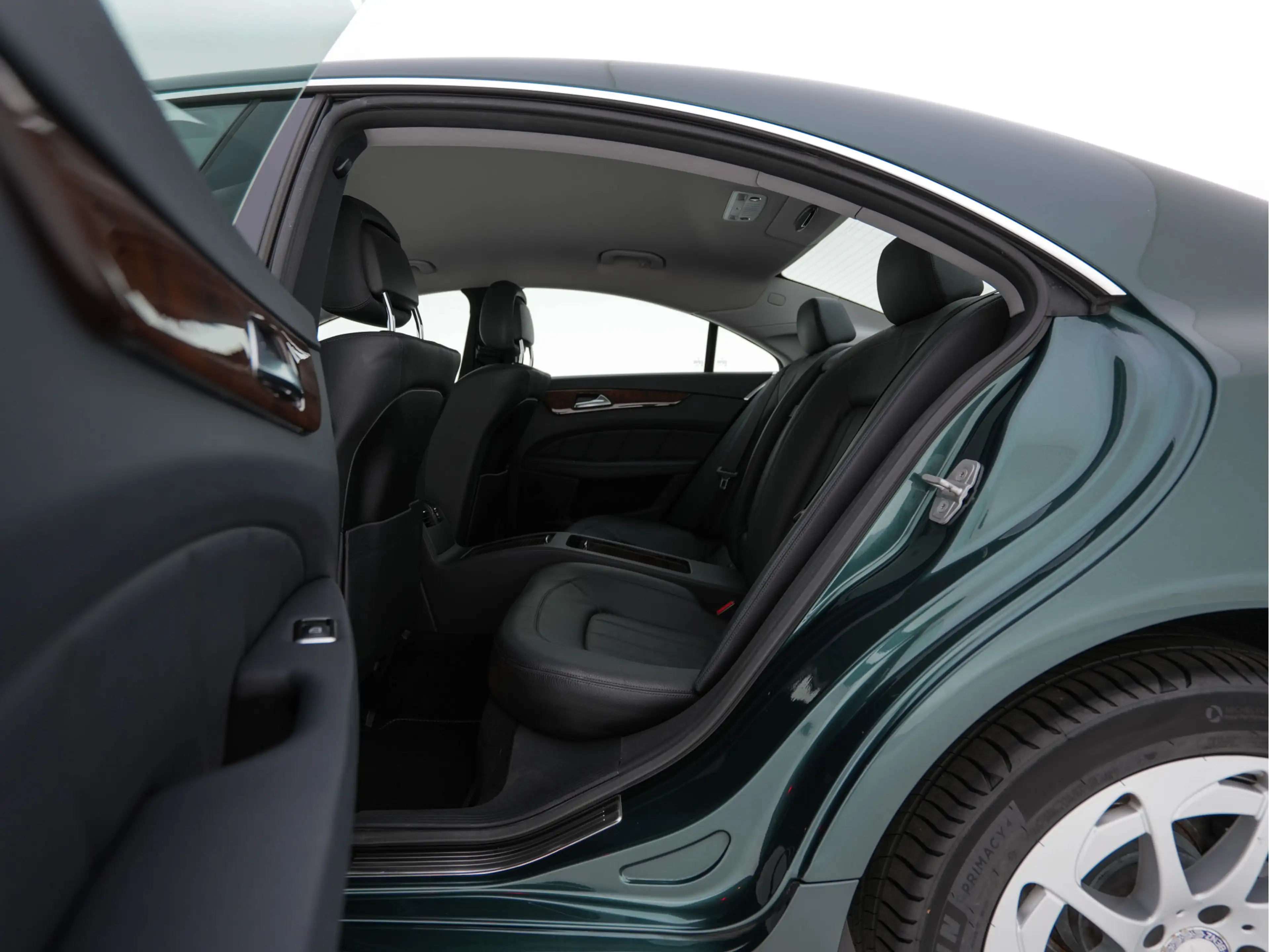 Mercedes-Benz CLS 250 CDI Aut. *LEATHER | XENON | NAVI-FULLMAP | COMFORT — photo 9