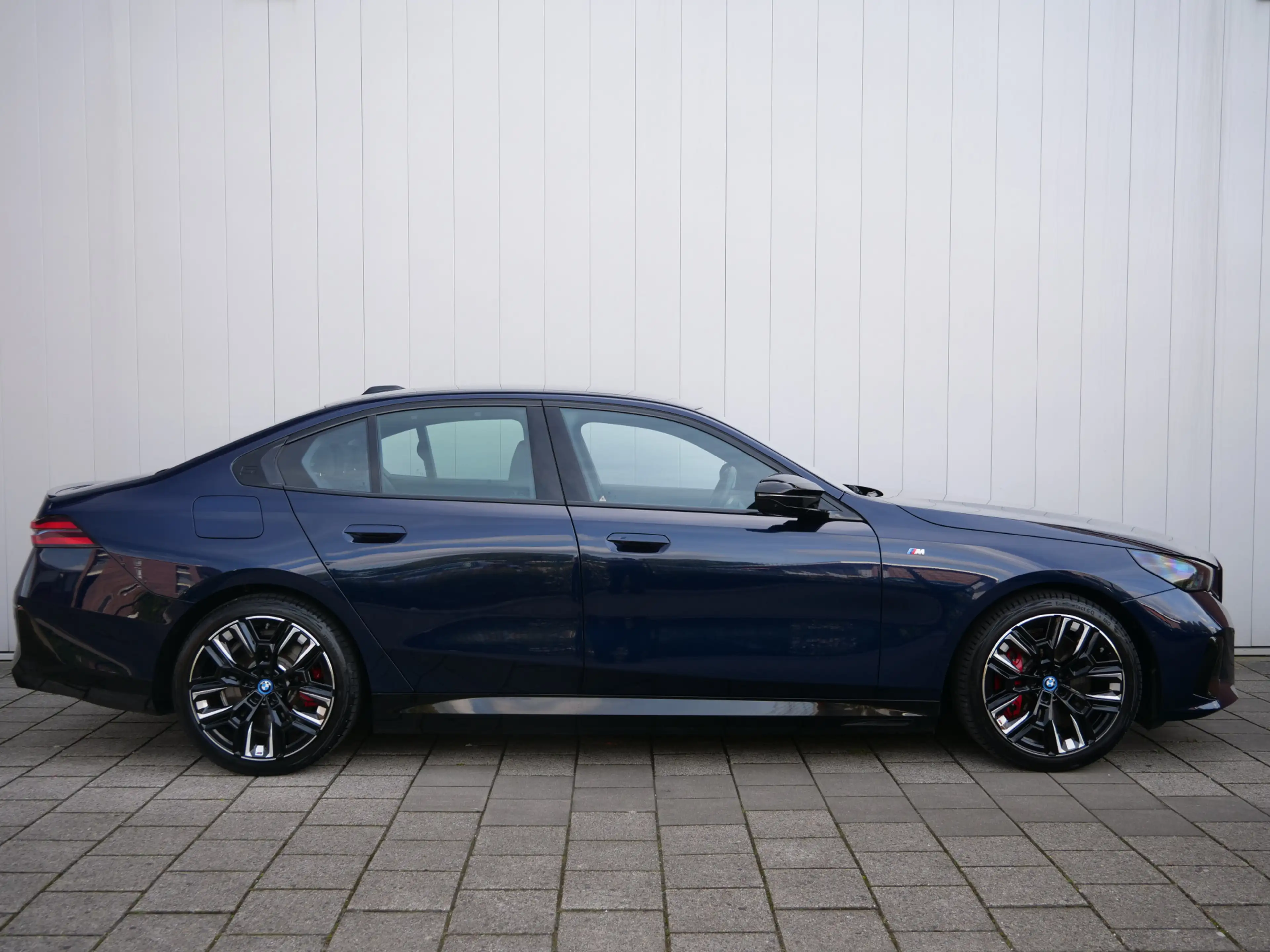 BMW i5 M60 xDrive 84 kWh 601 Pk Automaat M-sport pro / Na — photo 9