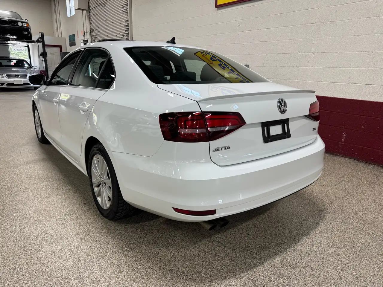 Volkswagen Jetta снимка Volkswagen Jetta
