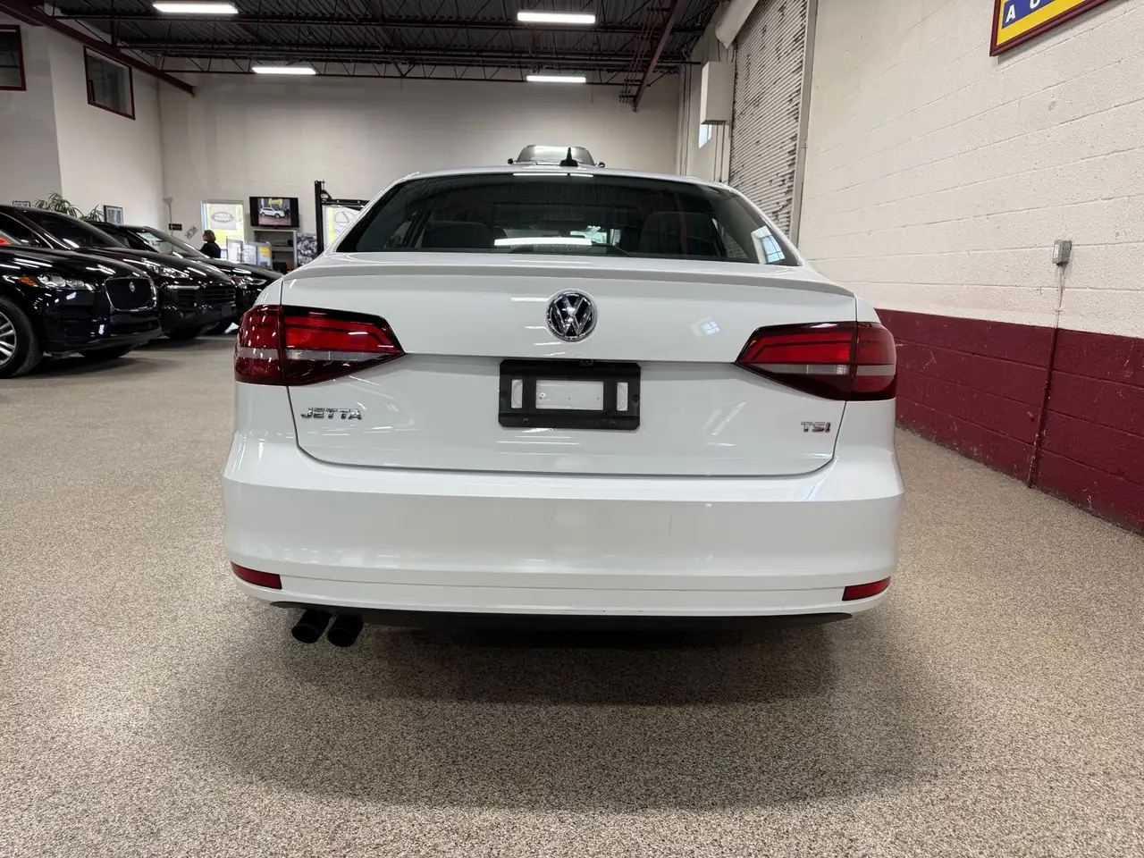 Volkswagen Jetta снимка Volkswagen Jetta