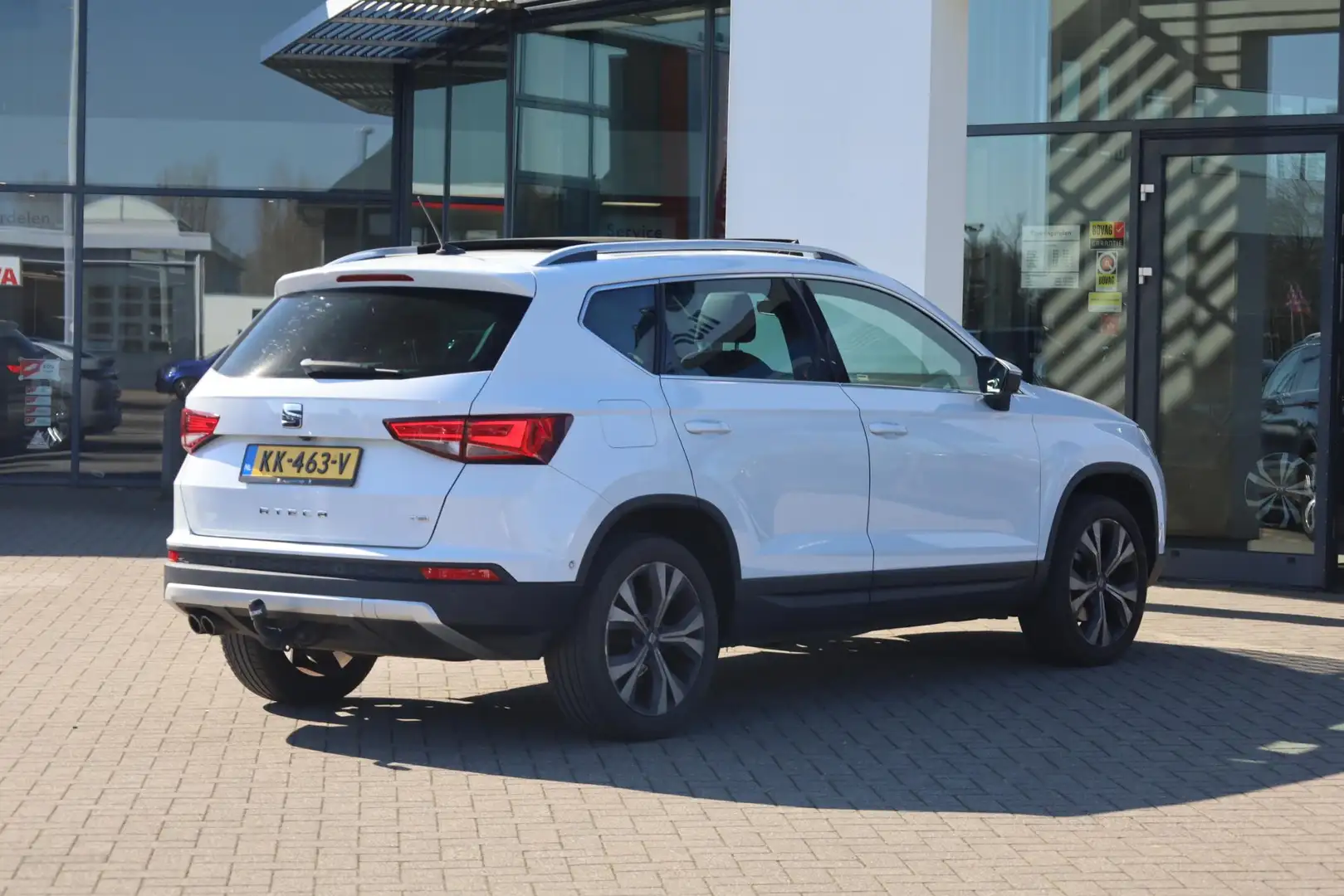 SEAT Ateca 1.4 EcoTSI Xcellence 150PK / 110kW Trekhaak, Panor Blanc - 2