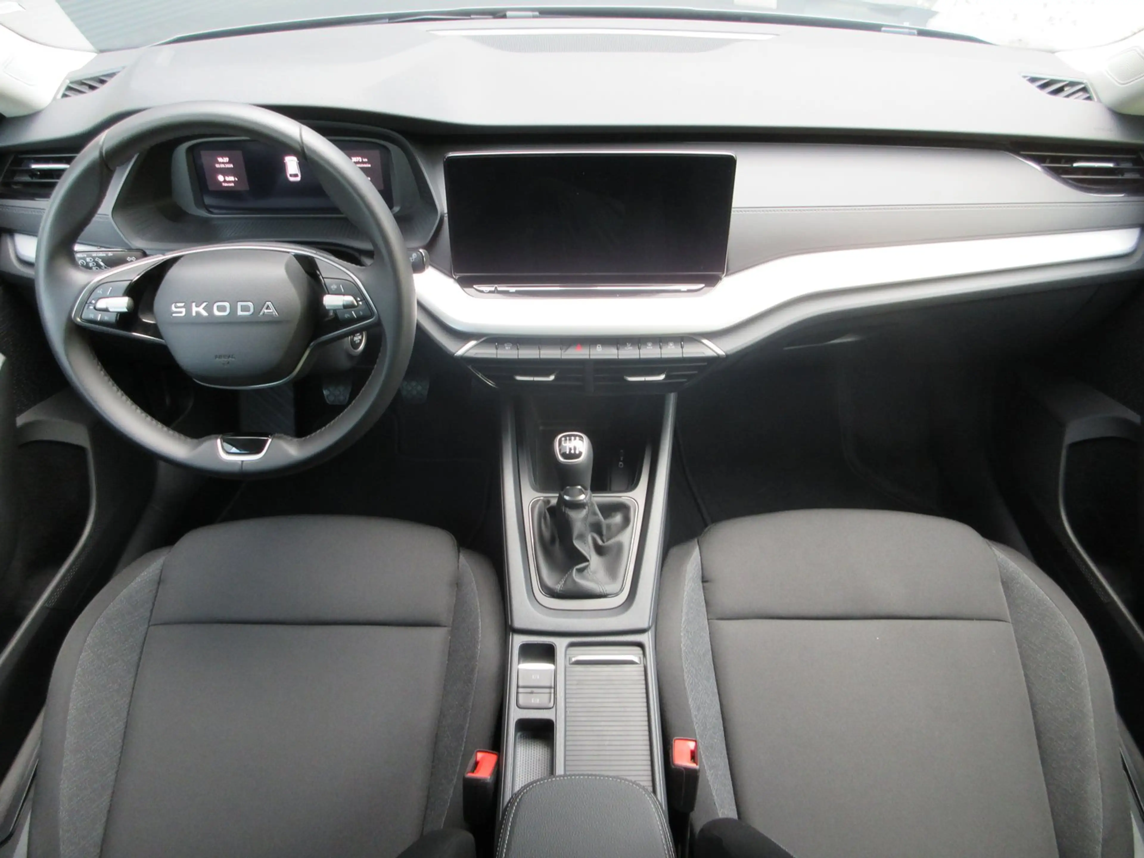 Skoda Octavia Essence TSI — photo 13