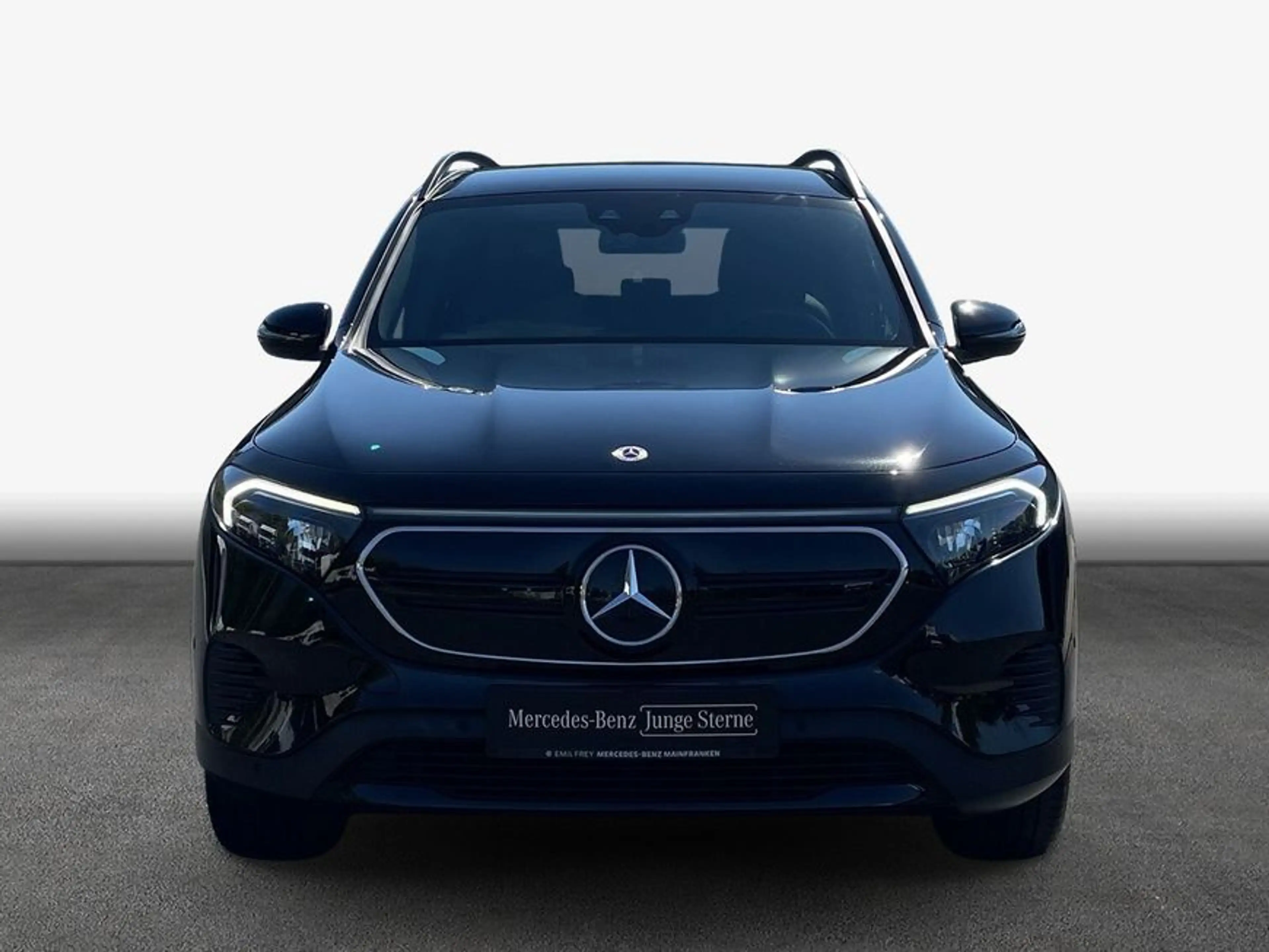 Mercedes-Benz EQB 250 EQB — photo 3