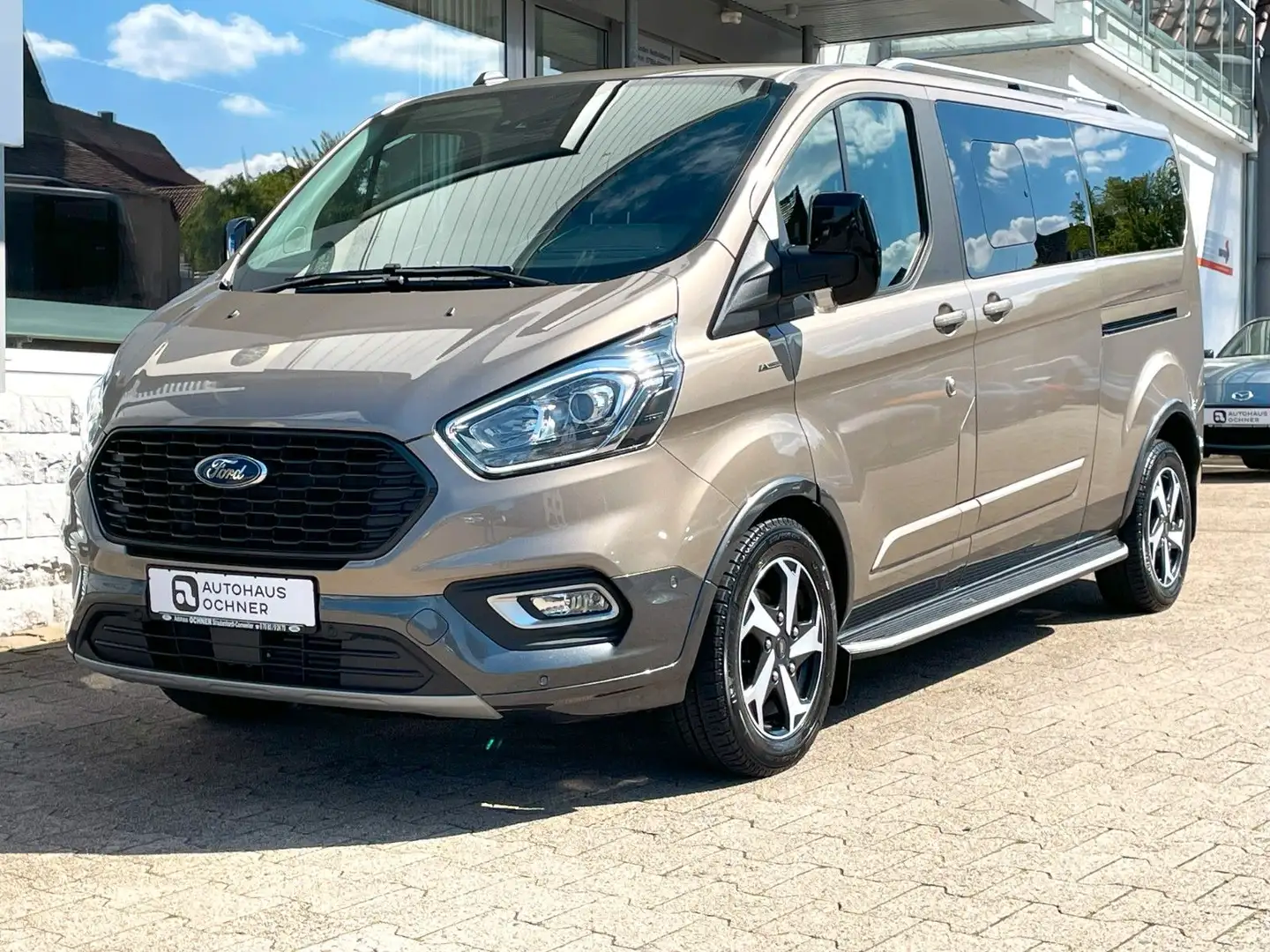 Ford Tourneo Custom 2.0 TDCi Active L2 Plateado - 1