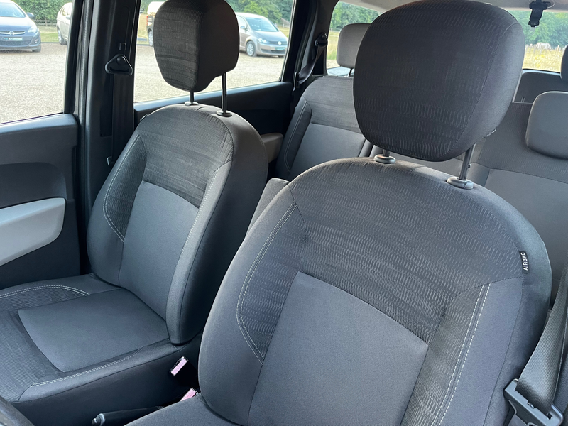 Dacia Lodgy Lodgy 1.2 TCe 7pl *1er propriétaire* — photo 8