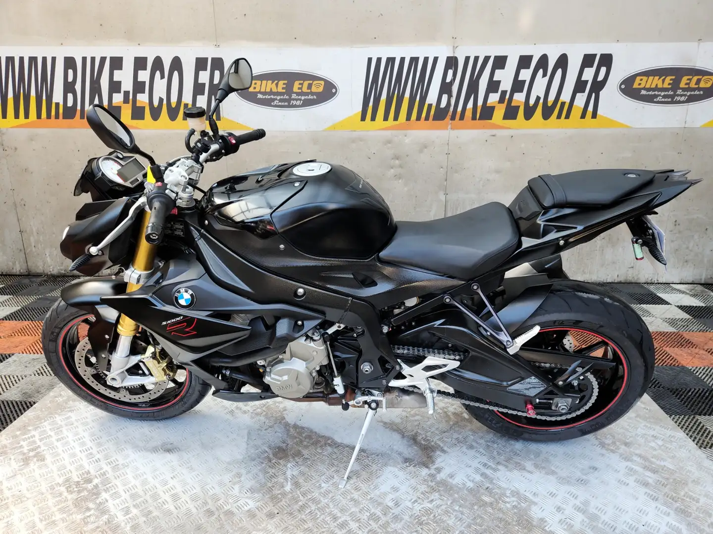 BMW S 1000 R Negro - 2