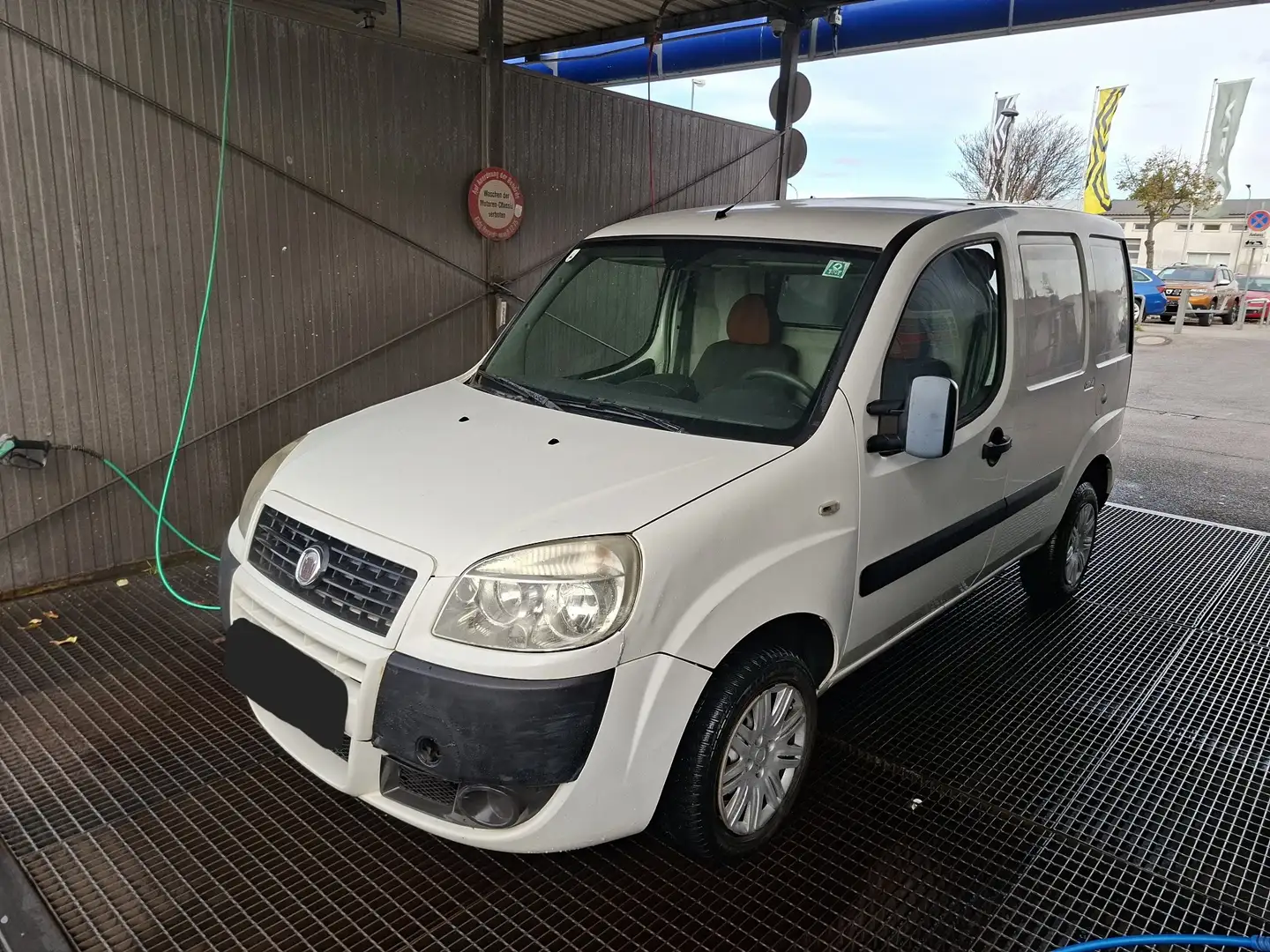 Fiat Doblo 1,6 Benzin /Erdgas Weiß - 1