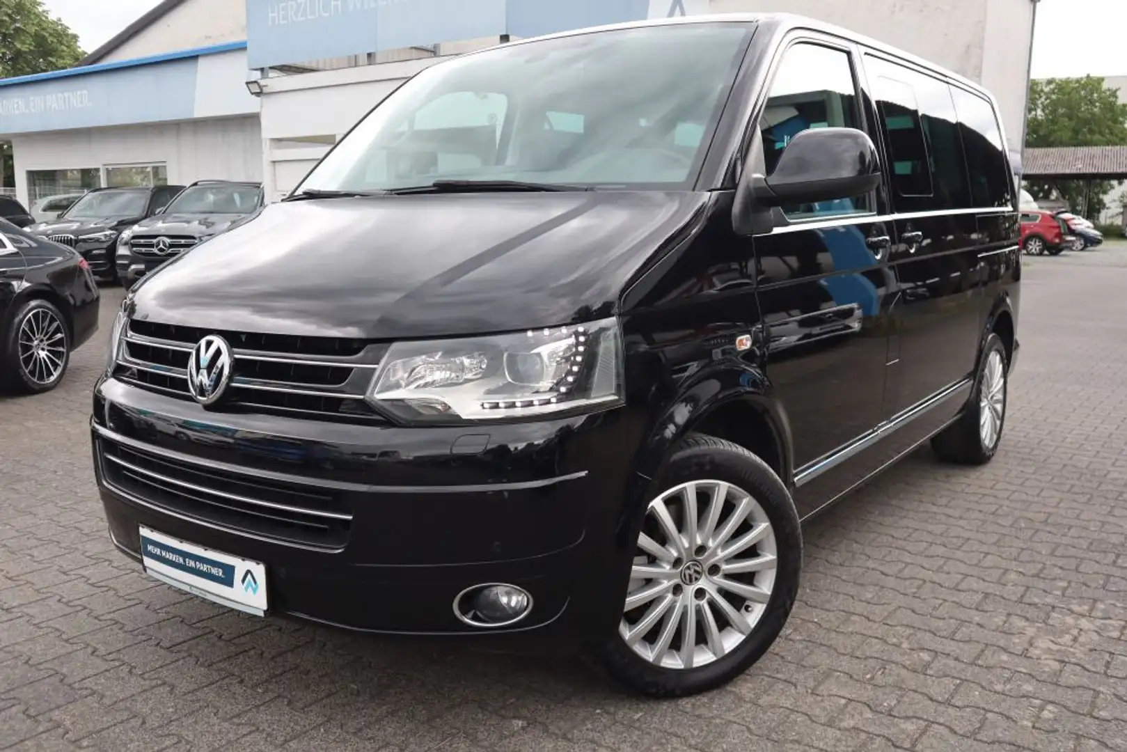 Volkswagen Transporter Multivan DSG 4MOTION BMT Highline|NAVI|XENON|SHZ - 1