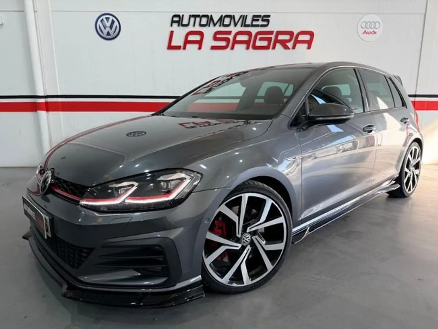 Volkswagen Golf Performance Gris - 1
