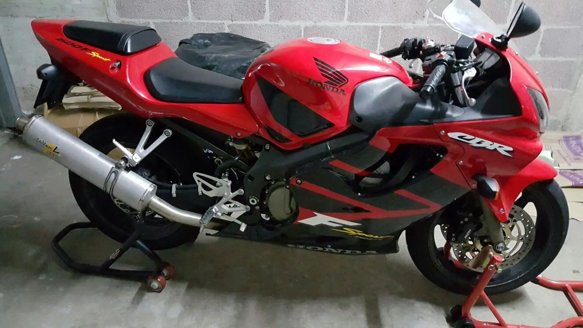 Honda CBR 600 f sport Rojo - 1