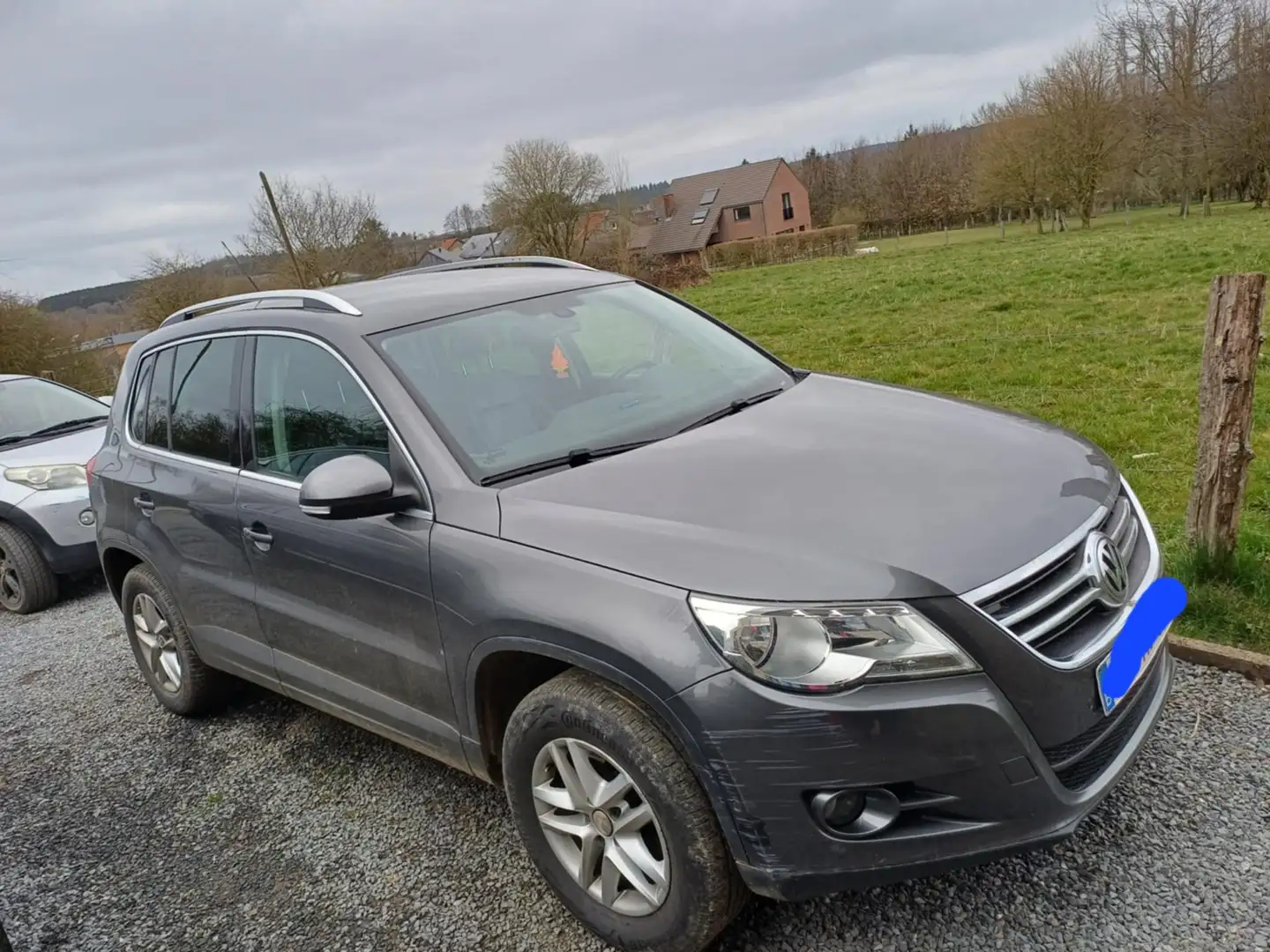 Volkswagen Tiguan 2.0 CR TDi 4Mo Sport Grijs - 1