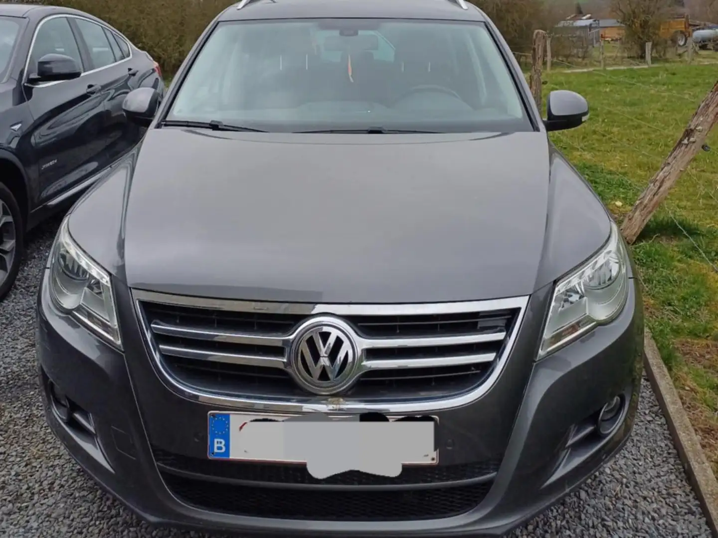 Volkswagen Tiguan 2.0 CR TDi 4Mo Sport Grijs - 2