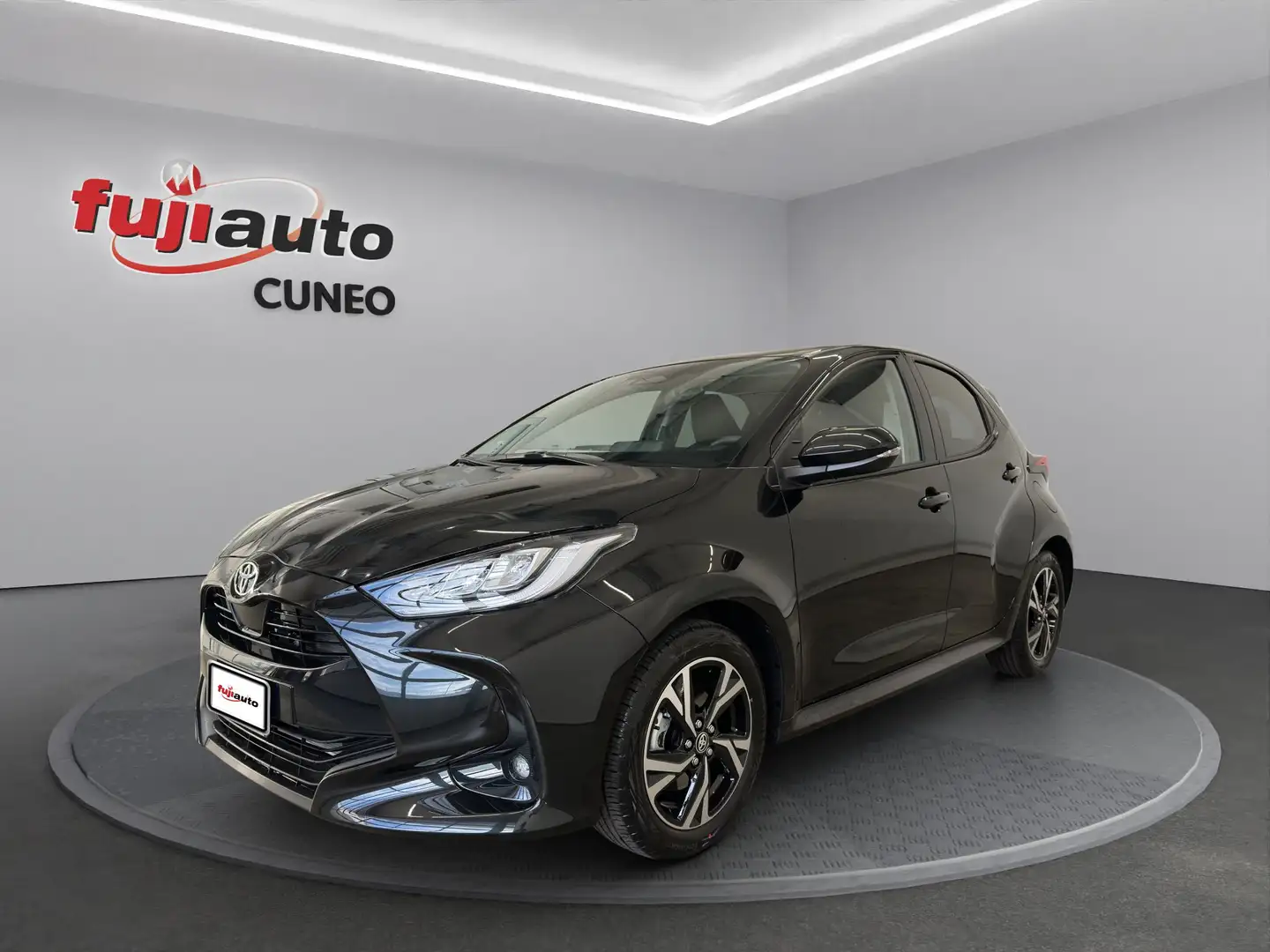 Toyota Yaris Yaris 1.5 VVT-iE 116CV eCVT HEV Trend Noir - 1
