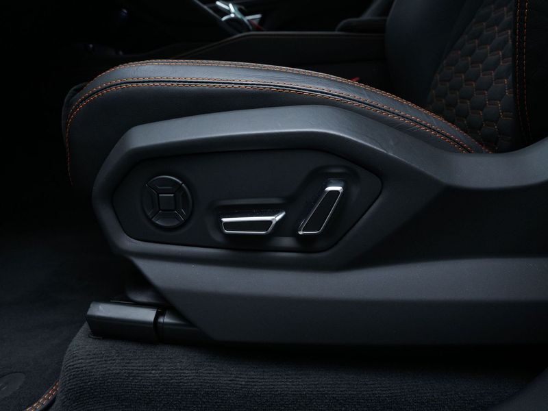 Lamborghini Urus NOVITEC FELGEN&ABGASNALANGE*B&O*23"*CARBON — photo 11
