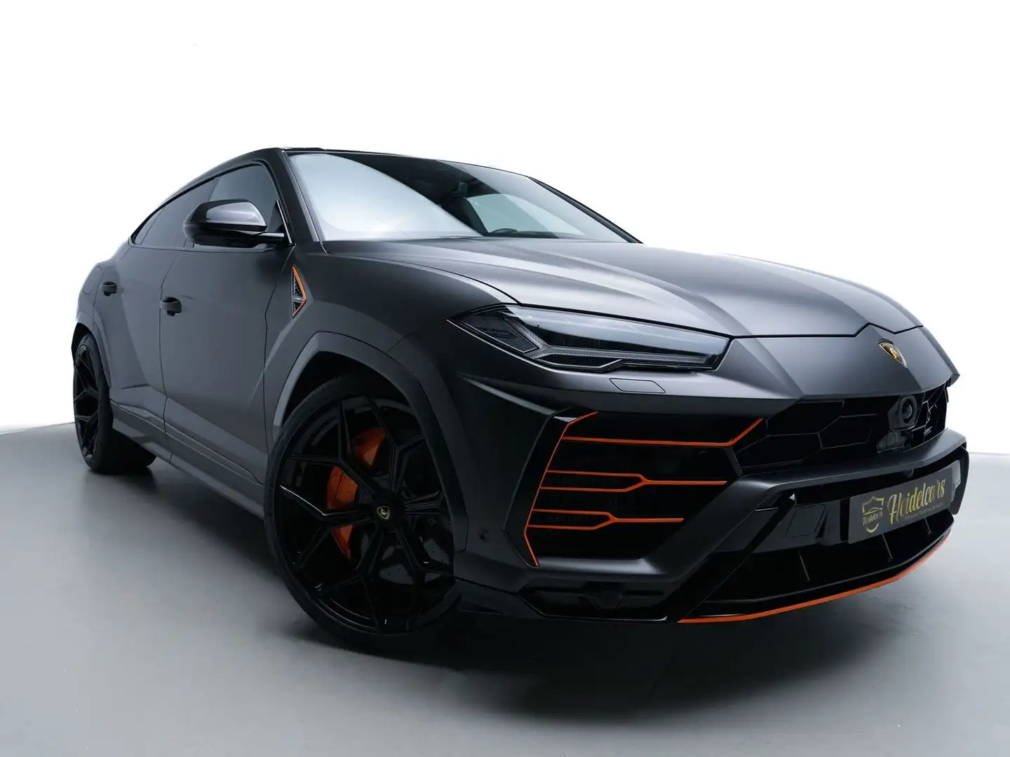 Lamborghini Urus NOVITEC FELGEN&ABGASNALANGE*B&O*23"*CARBON Schwarz - 1