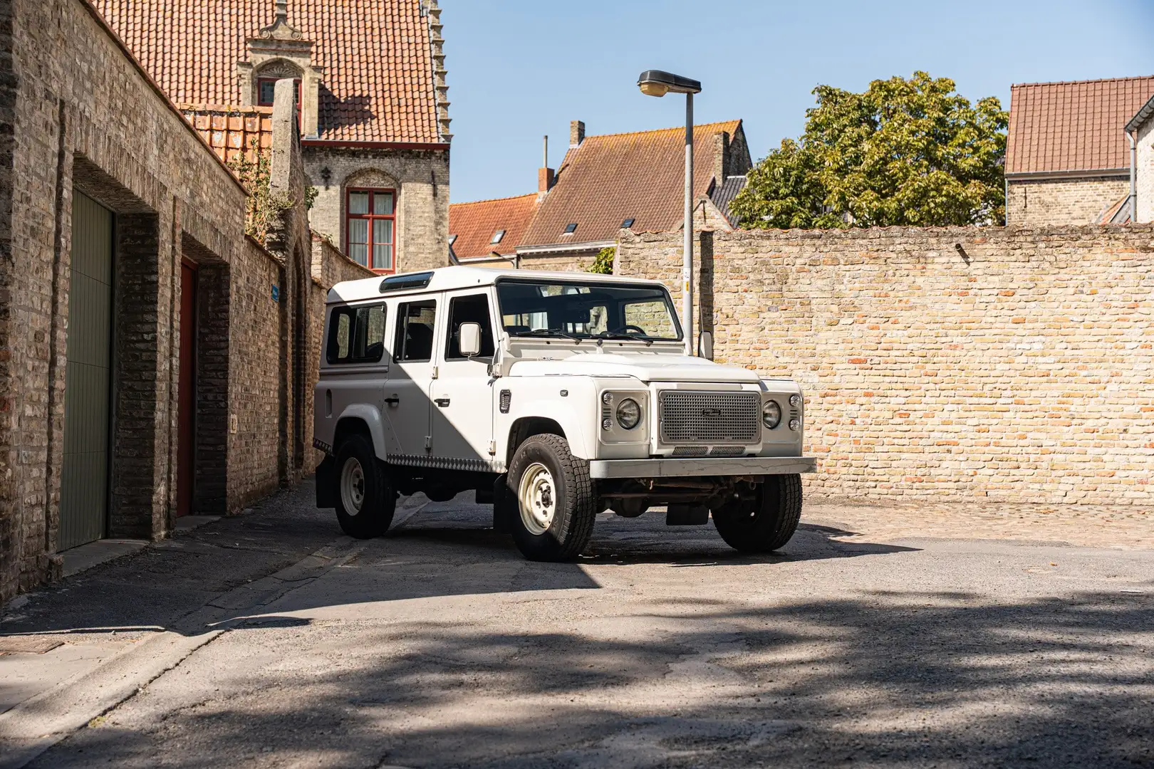 Land Rover Defender Defender 110 Station Wagon SE Alb - 2