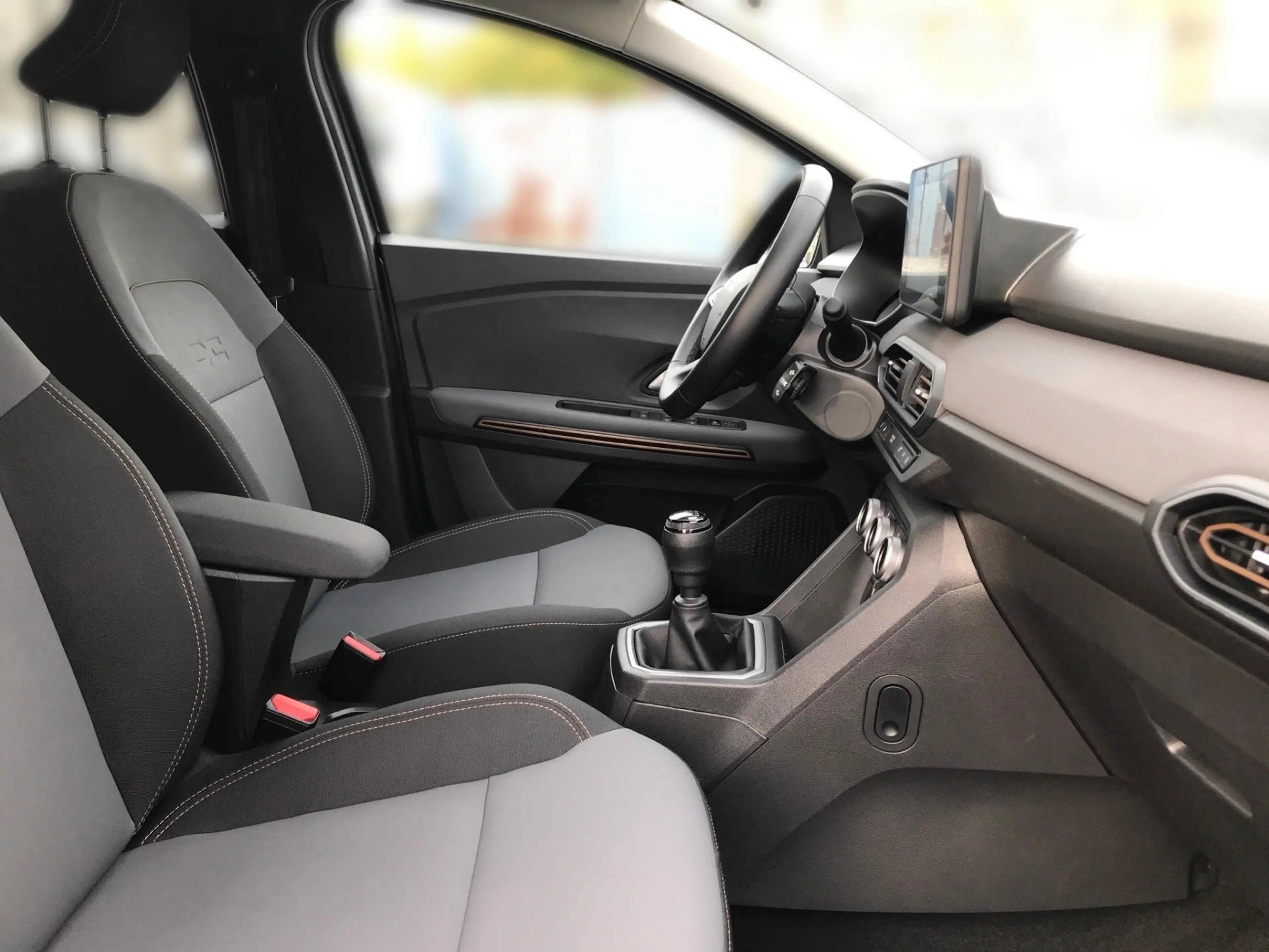 Dacia Jogger TCe 110 Extreme+ *KLIMA*NAVI*7-Sitzer* — photo 13