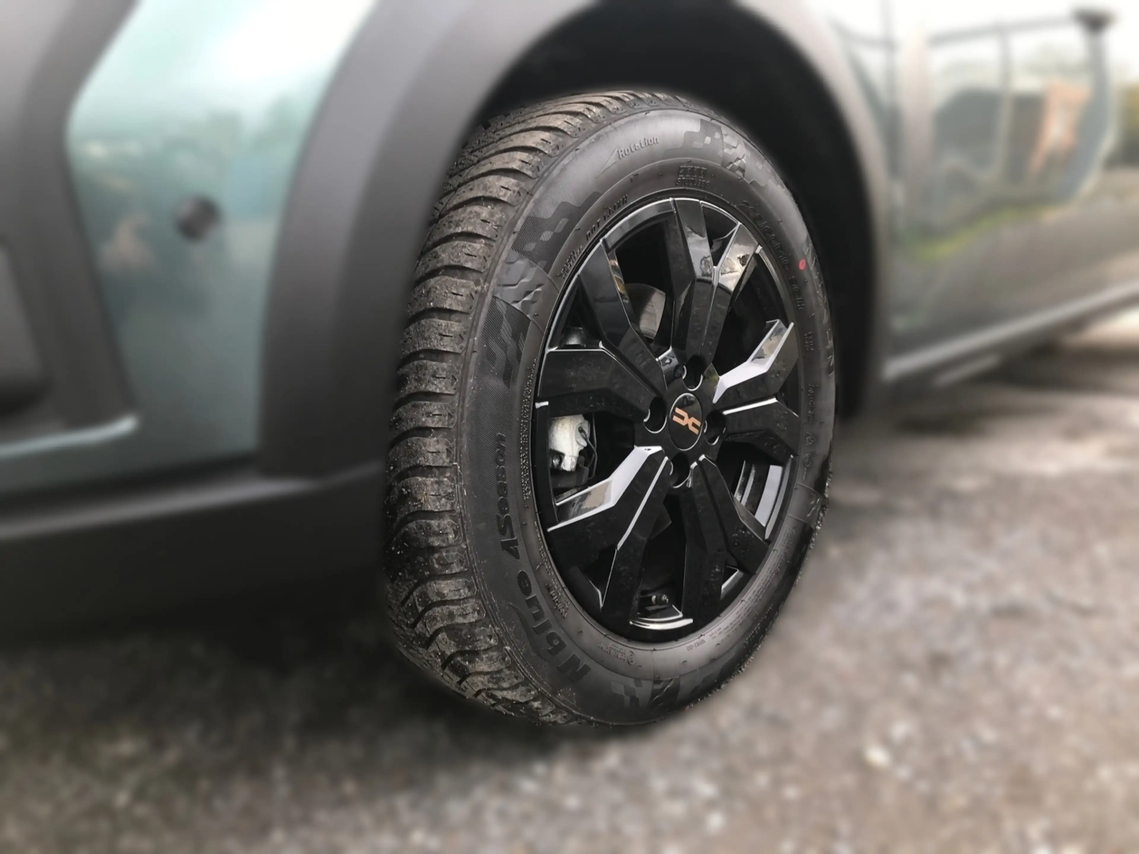 Dacia Jogger TCe 110 Extreme+ *KLIMA*NAVI*7-Sitzer* — photo 4
