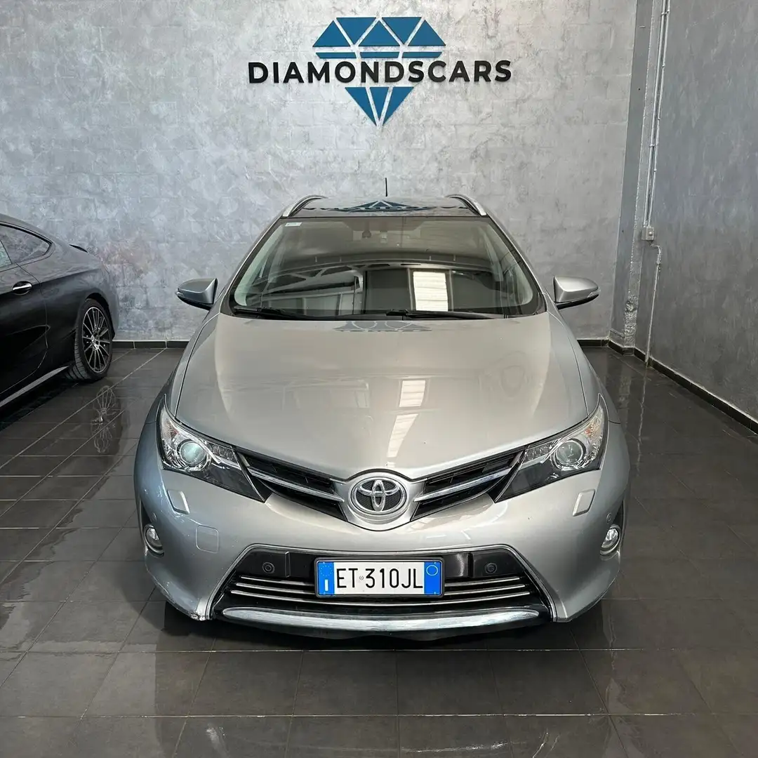Toyota Auris Auris Touring Sports 2.0 D-4D Lounge Argento - 2