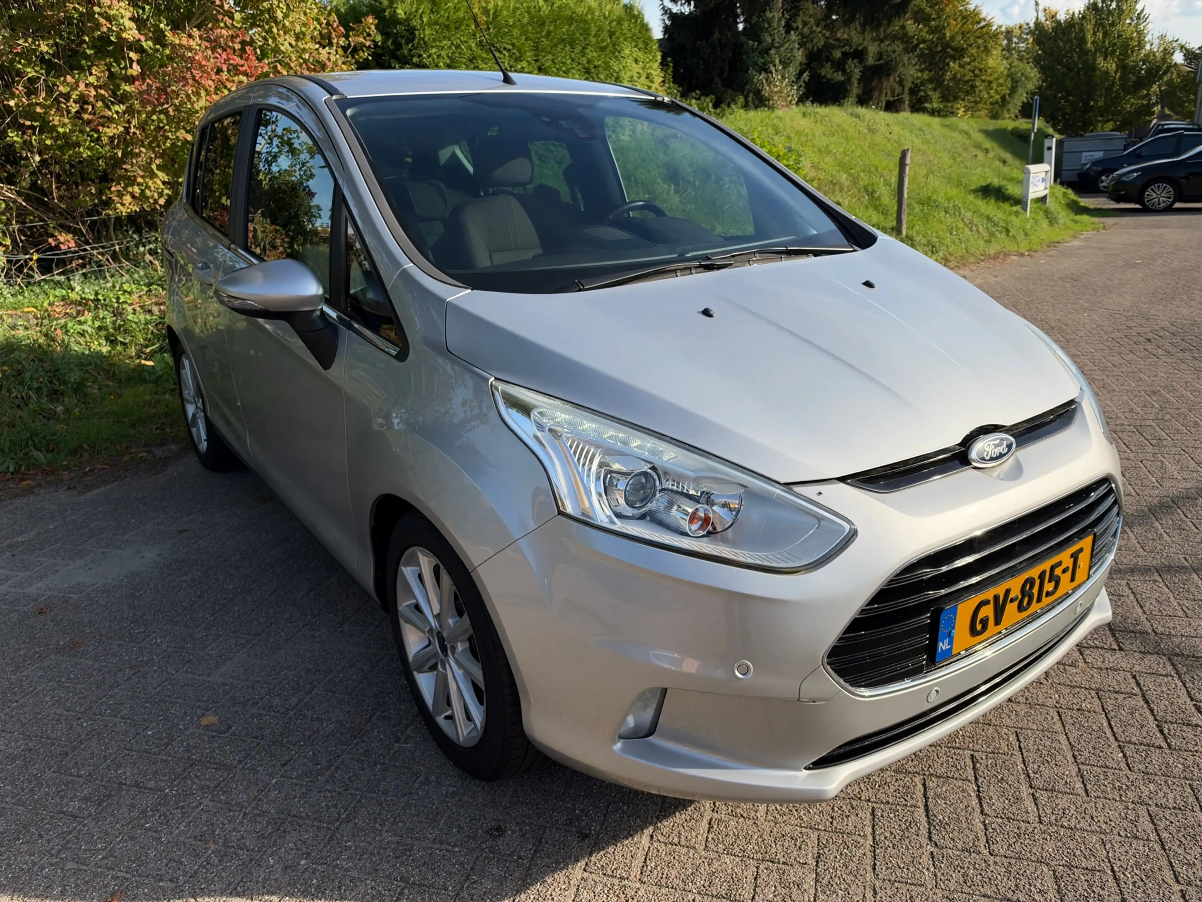 Ford B-Max 1.0 EcoBoost Titanium — photo 4