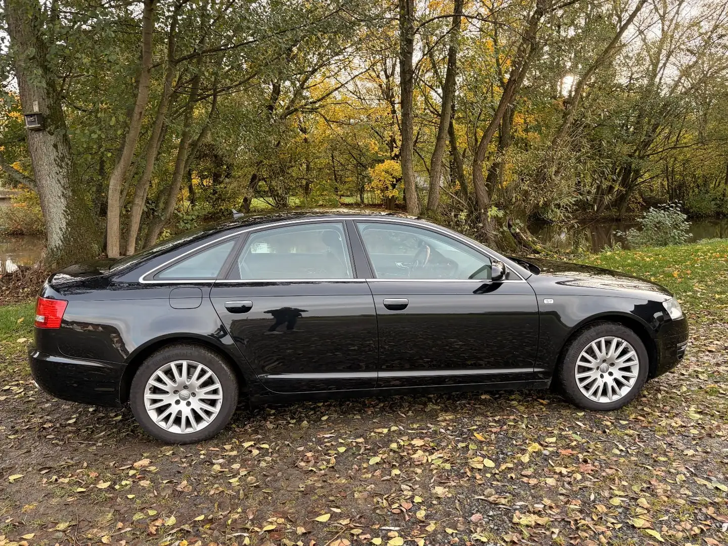 Audi A6 4.2 quattro ORG 148TKm TÜV Steuerkette NEU Noir - 2