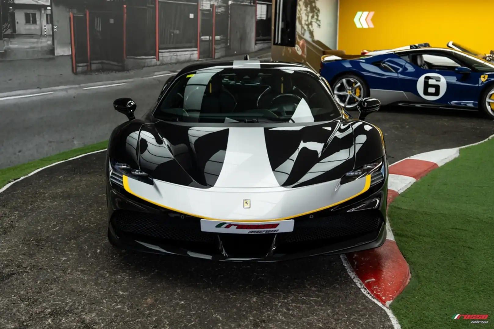 Ferrari SF90 Stradale Negro - 2