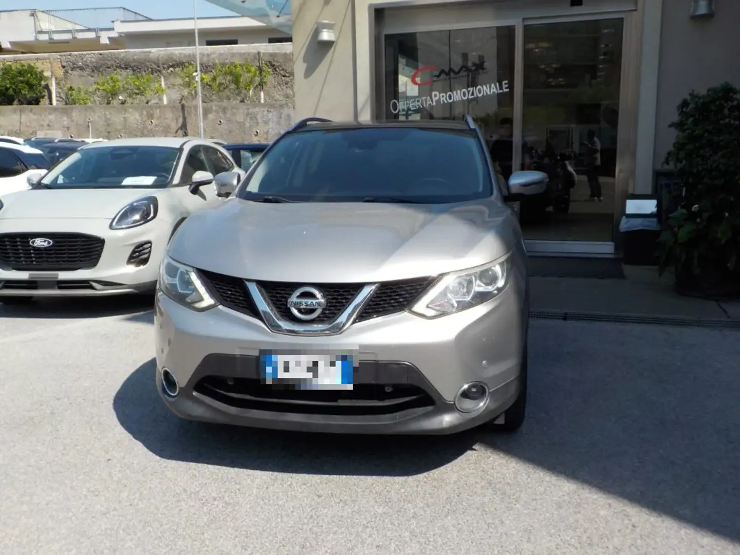 Nissan Qashqai 1.5 dCi Tekna Grigio - 1