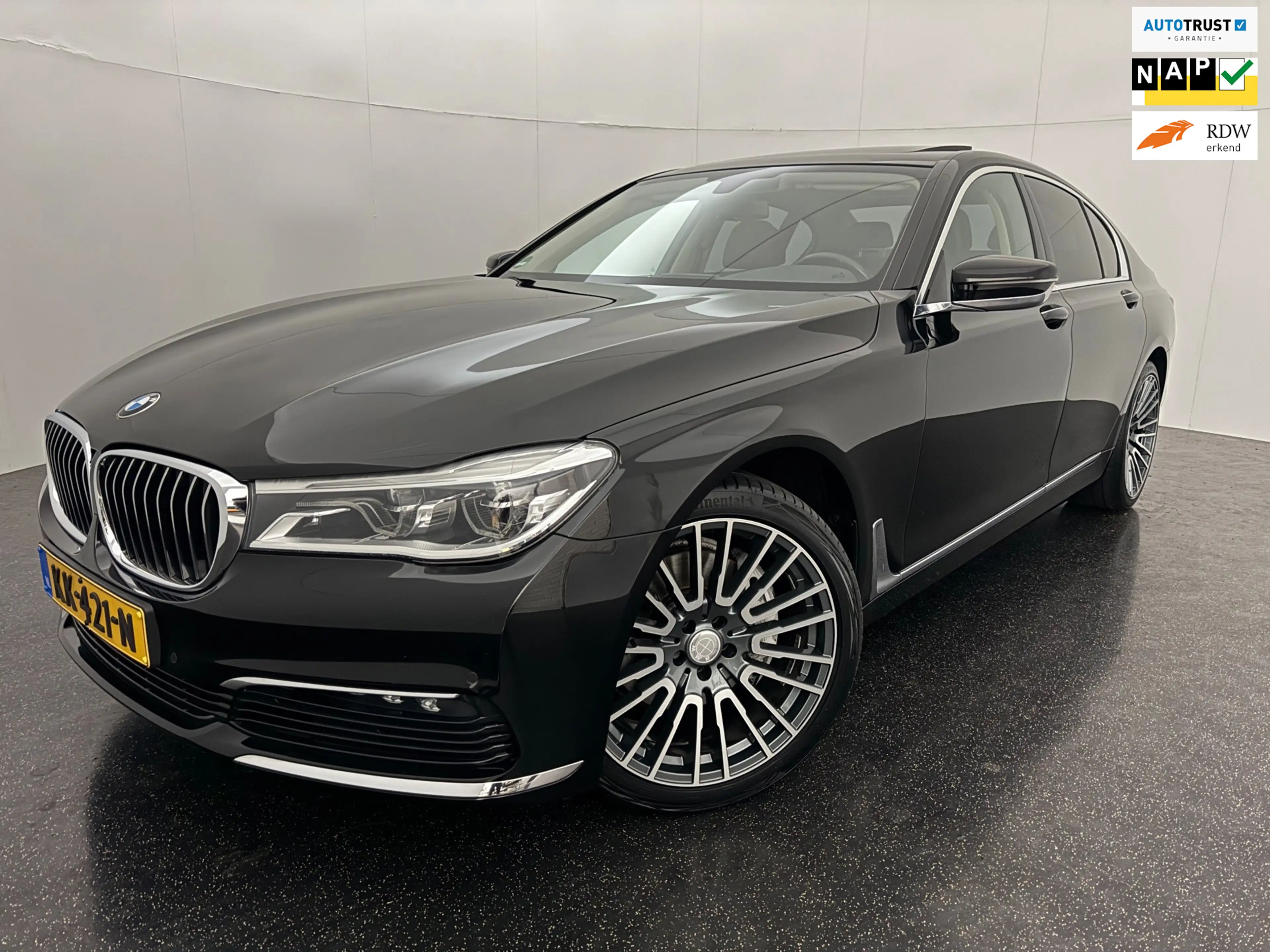 BMW 740 7-serie 740i High Executive Dakraam/Trekhaak/NAP