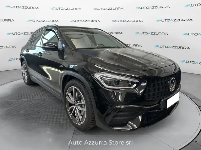 Mercedes-Benz Gla Class view 6