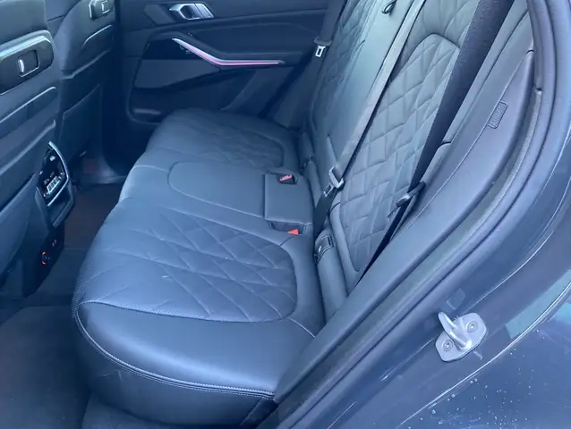 BMW X5 X5 M view 8