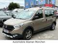 Dacia Dokker Stepway 1.2 Celebration / Klima / 5-Sitze Brun - thumbnail 2