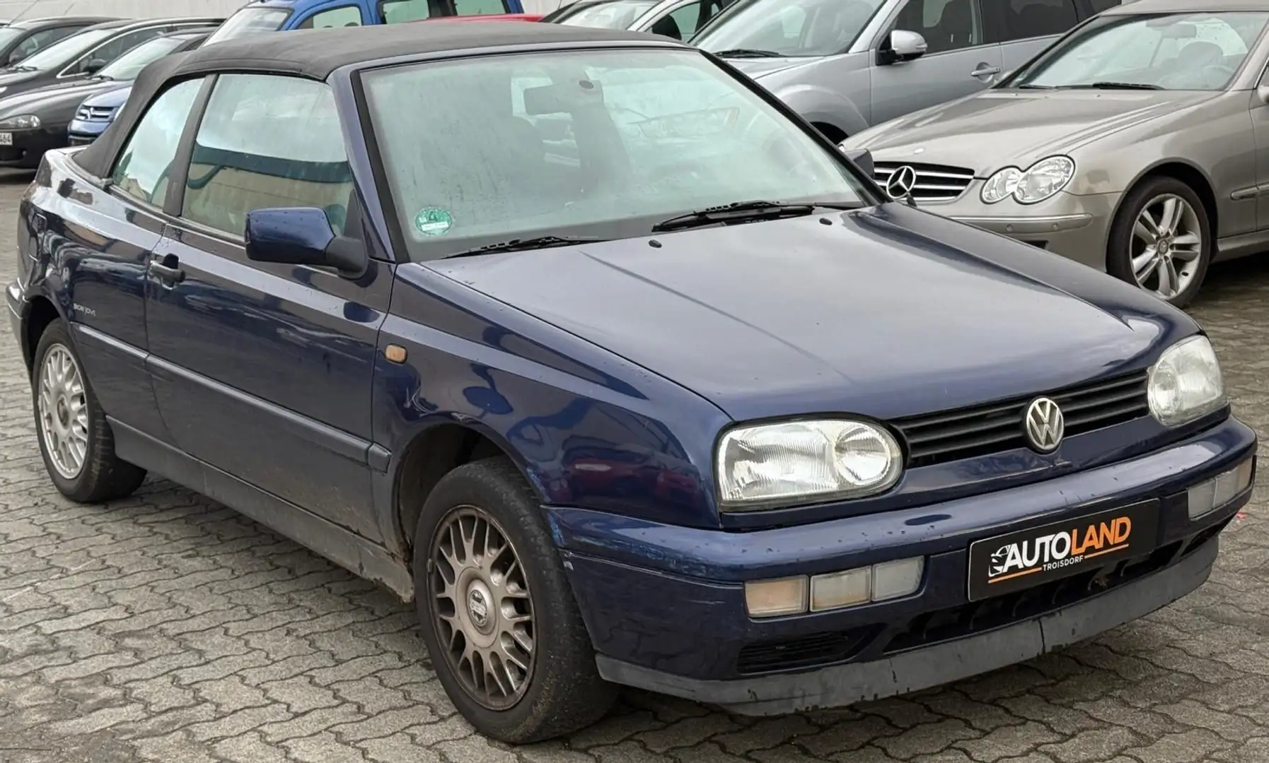 Volkswagen Golf 1.8 Bon Jovi*1.HAND*KEIN TÜV* Blau - 1