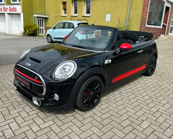 MINI Cooper S Cabrio *Navi - Leder - LED*
