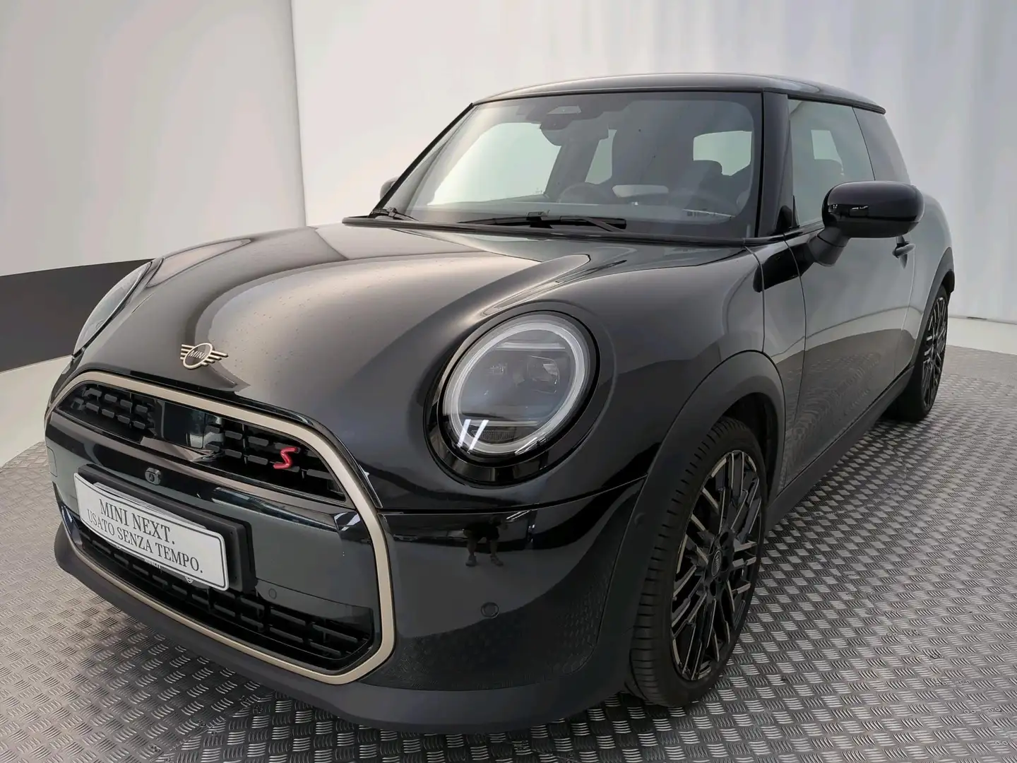 MINI Cooper S Favoured Černá - 1