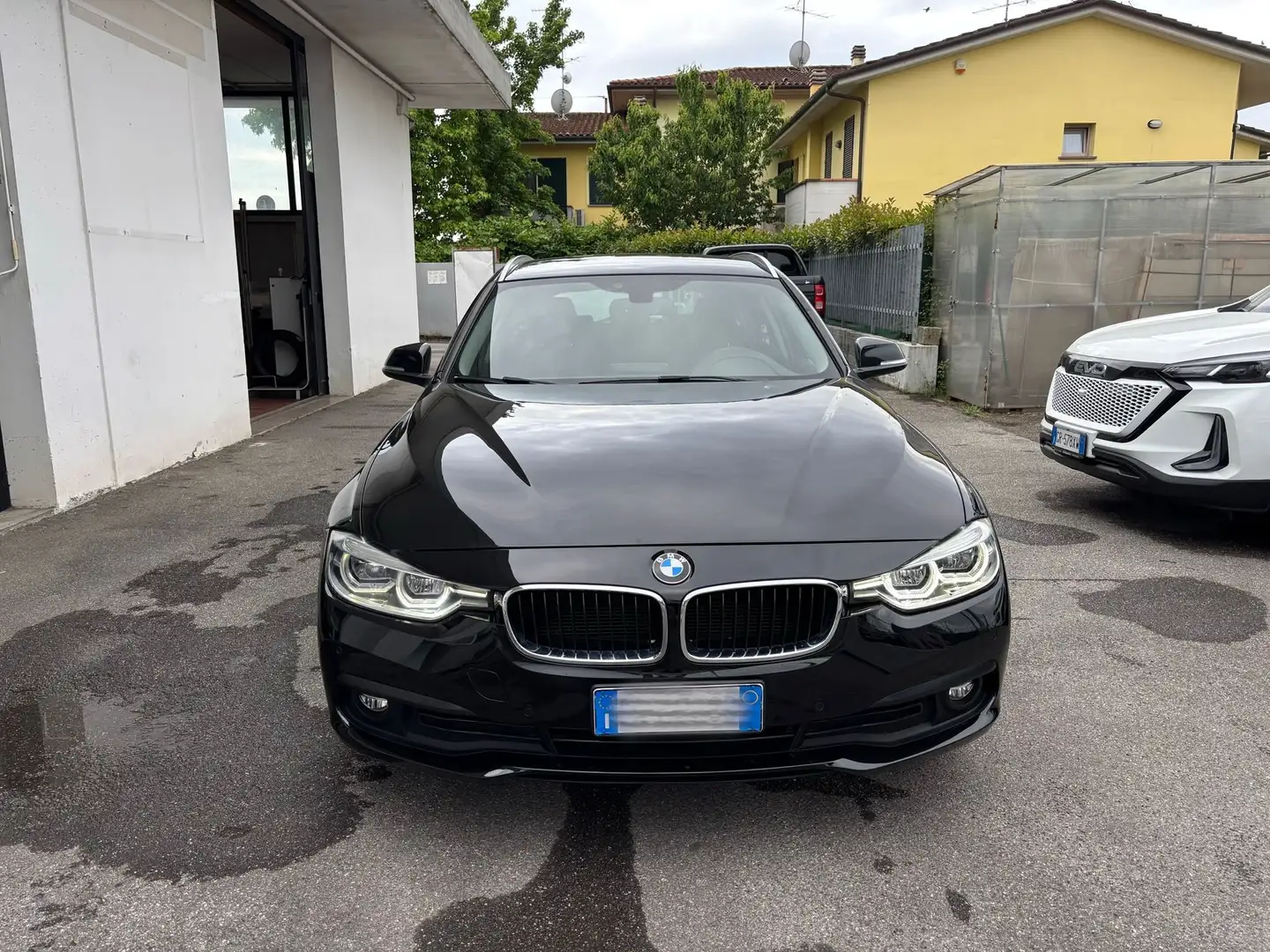 BMW 316 316d Touring Sport auto Noir - 2