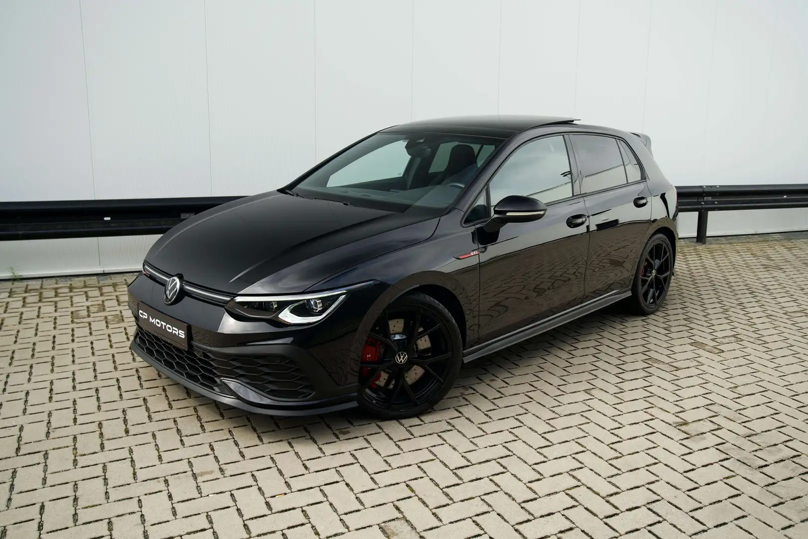 Volkswagen Golf GTI 8 CLUBSPORT  PANO  IQ LIGHTS  300 PK  TOP Noir - 1