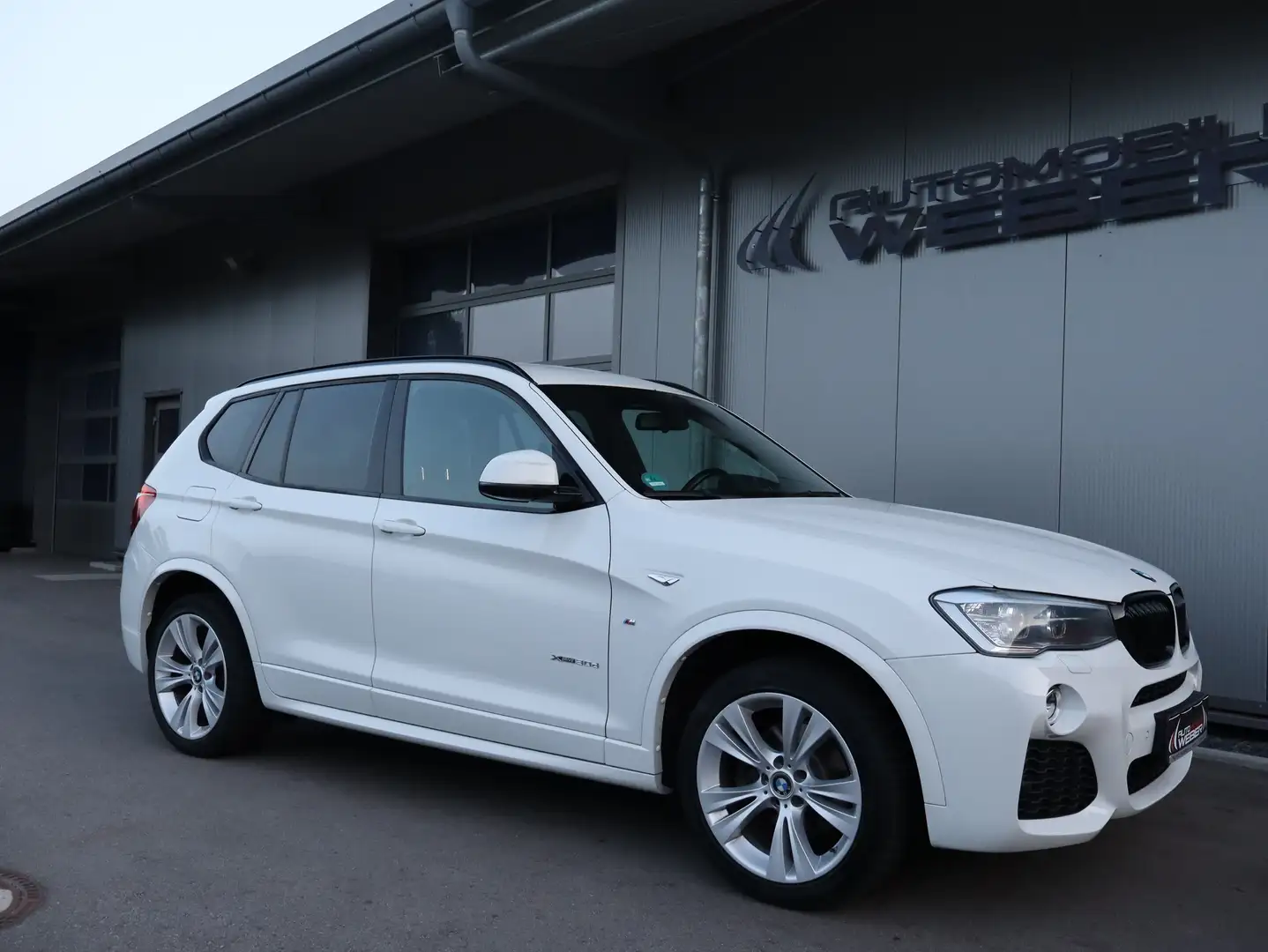 BMW X3 xDrive30d Sport-Aut. *M-SPORTPAKET*NAVI*XENON*19" Blanc - 1