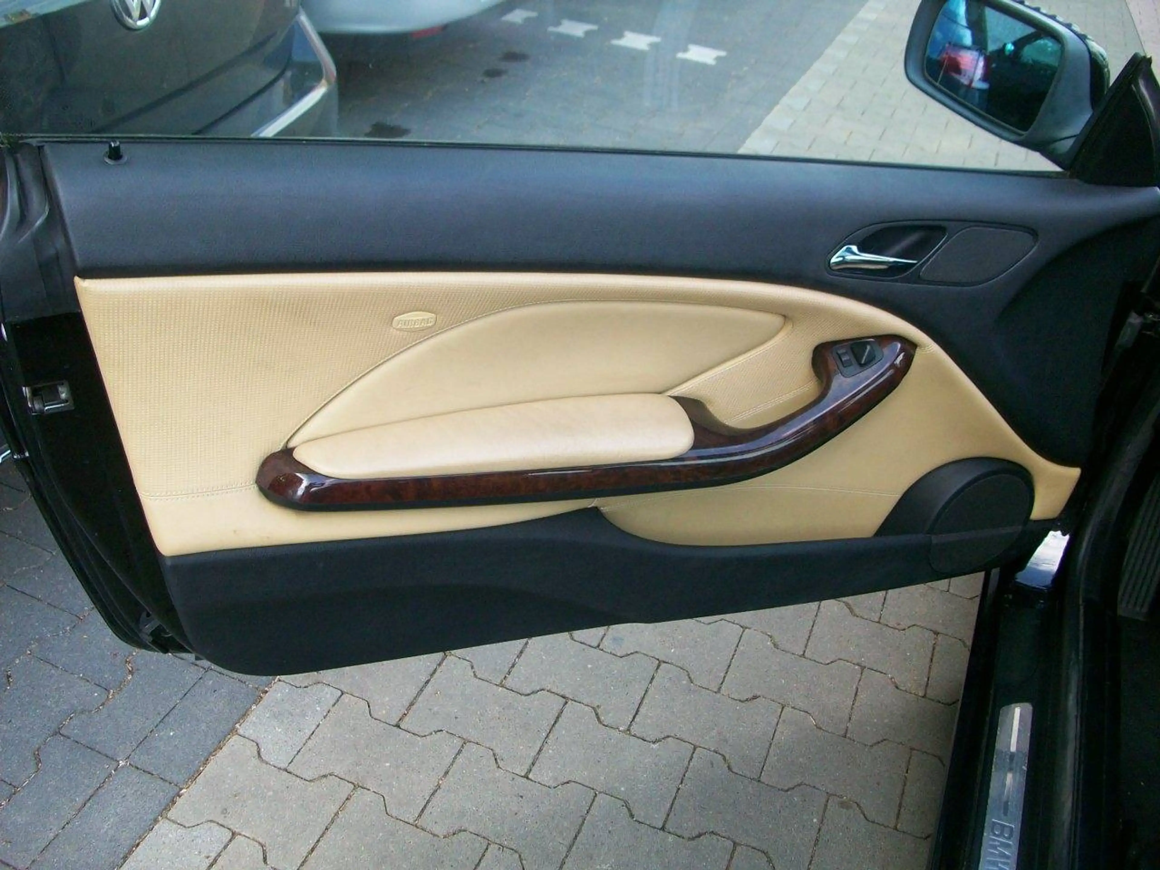 BMW 318 Ci — photo 13