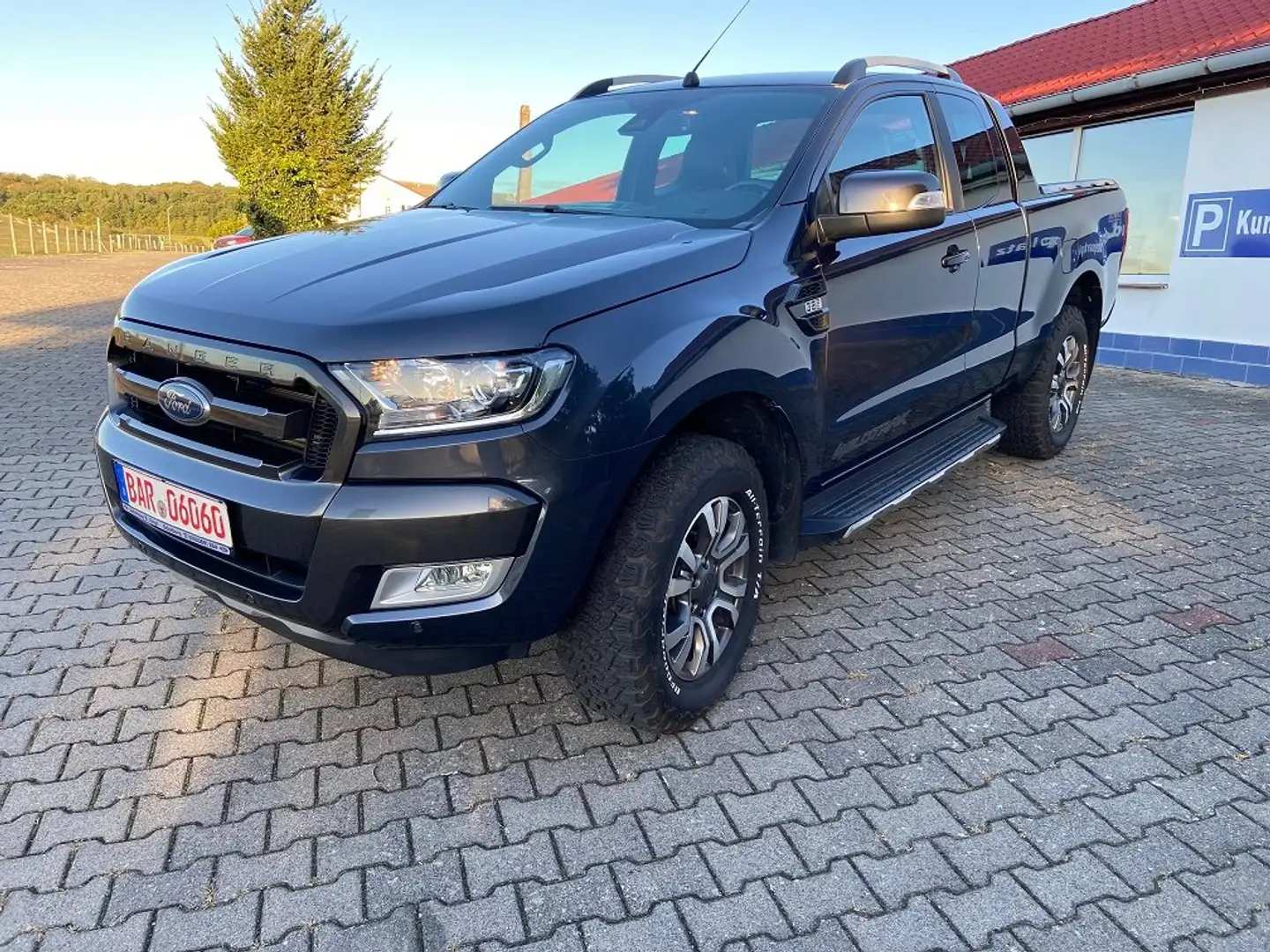 Ford Ranger Wildtrak 4x4 Standheizung ACC BF-Goodrich Šedá - 1