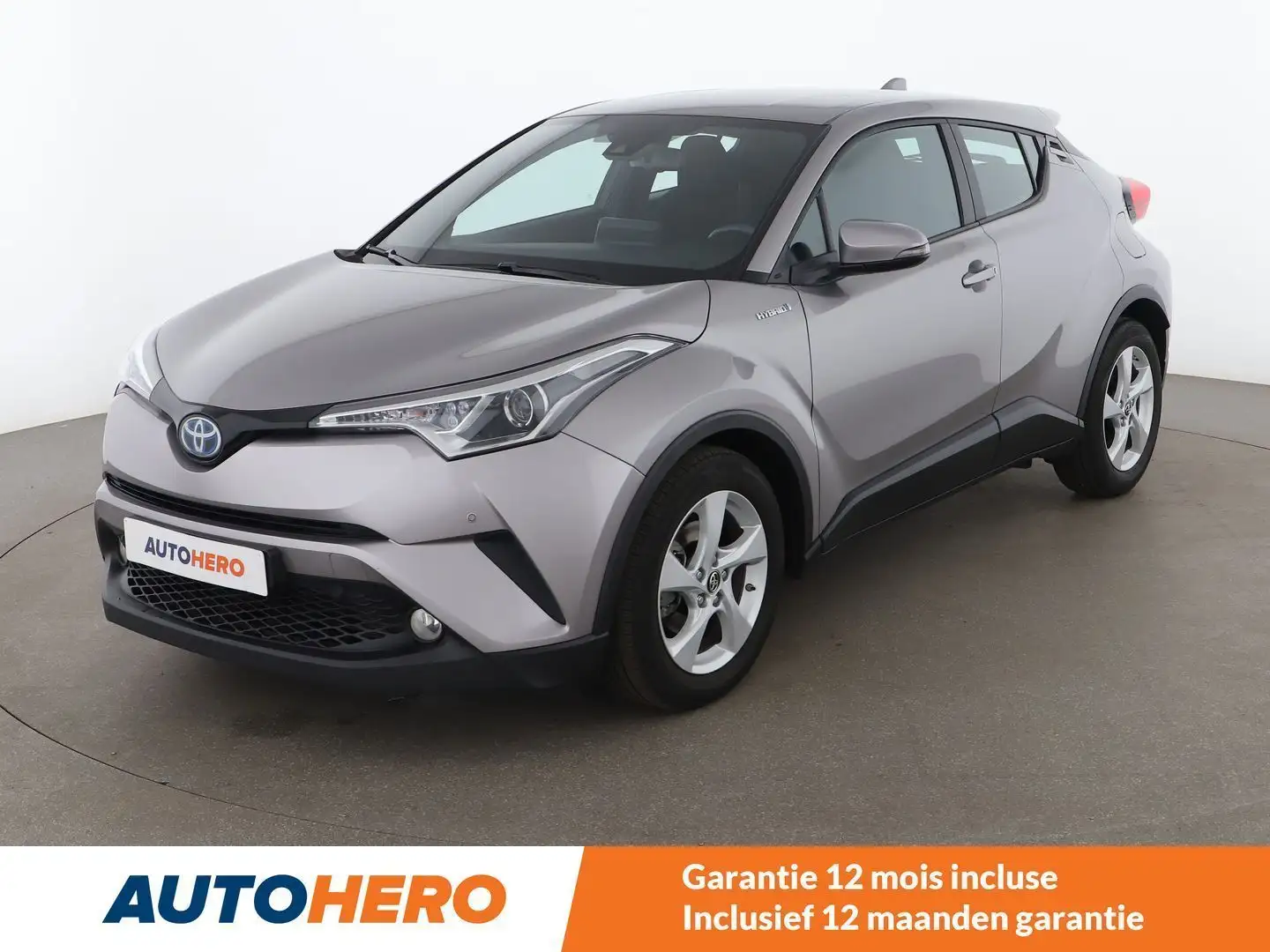 Toyota C-HR 1.8 Hybrid Advance Grijs - 1