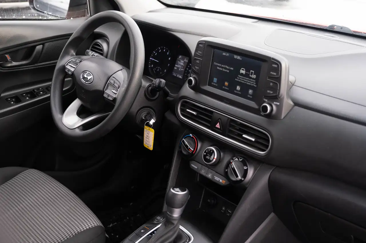 Hyundai KONA снимка Hyundai KONA