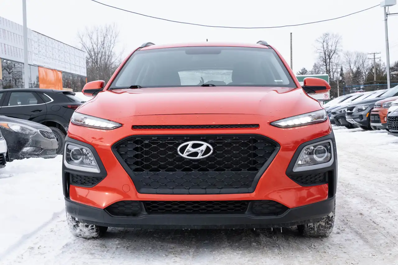 Hyundai KONA снимка Hyundai KONA