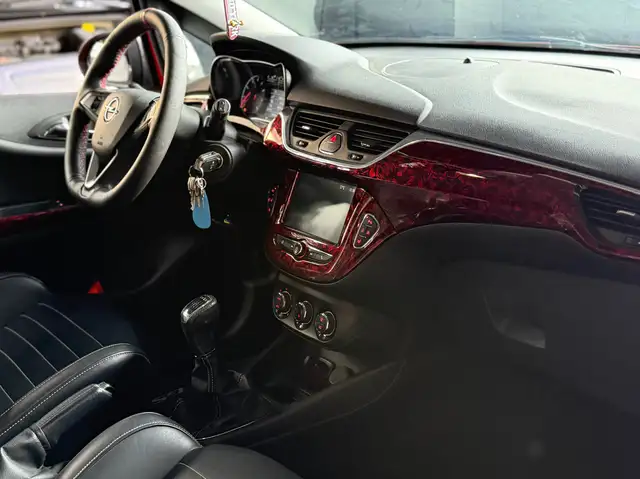 Opel Corsa view 12