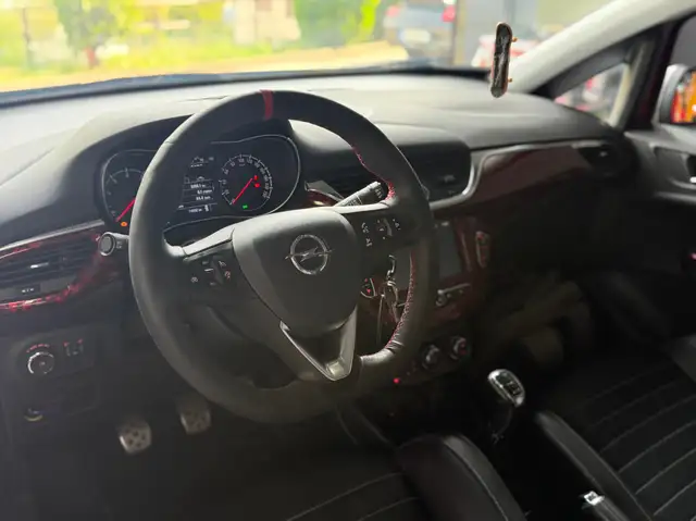 Opel Corsa view 8