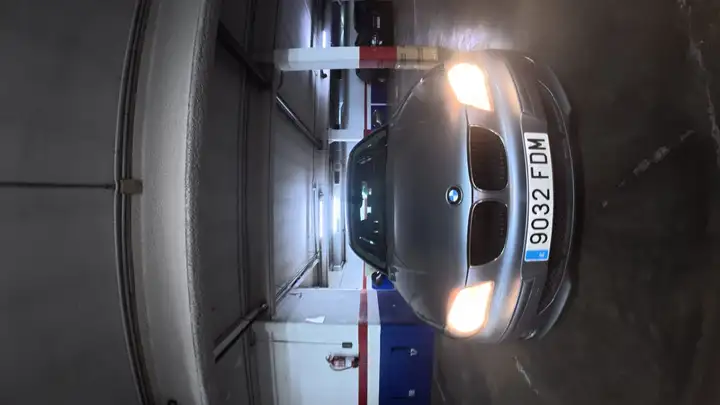 BMW Serie 1 118 i 2006, foto 6